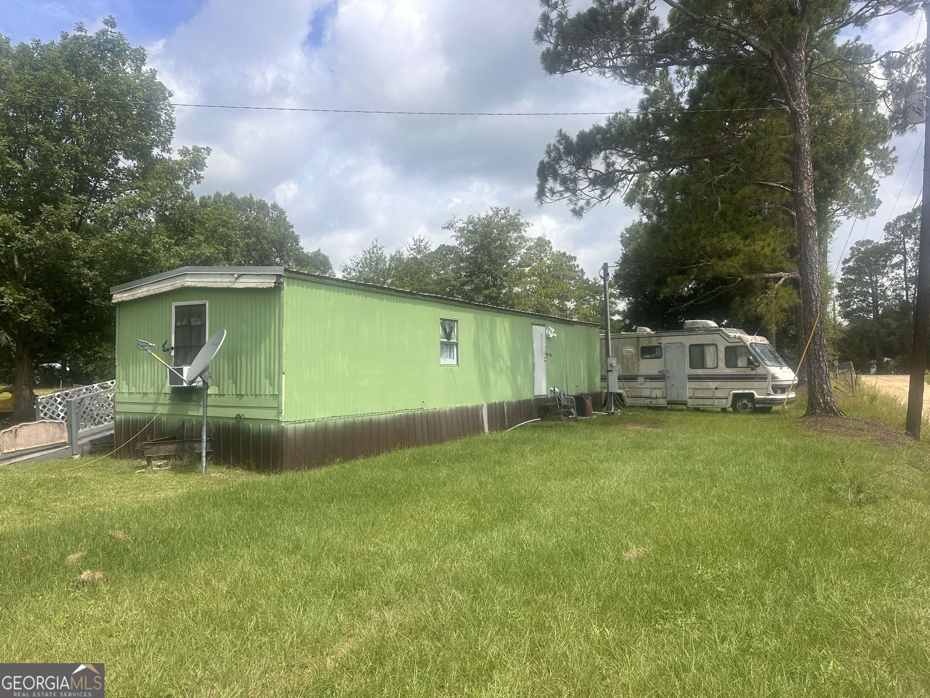 Baxley, GA 31513,00 Pickett