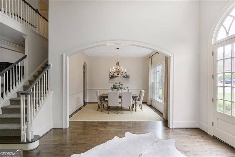 Atlanta, GA 30342,4392 CREEK WOOD CLOSE