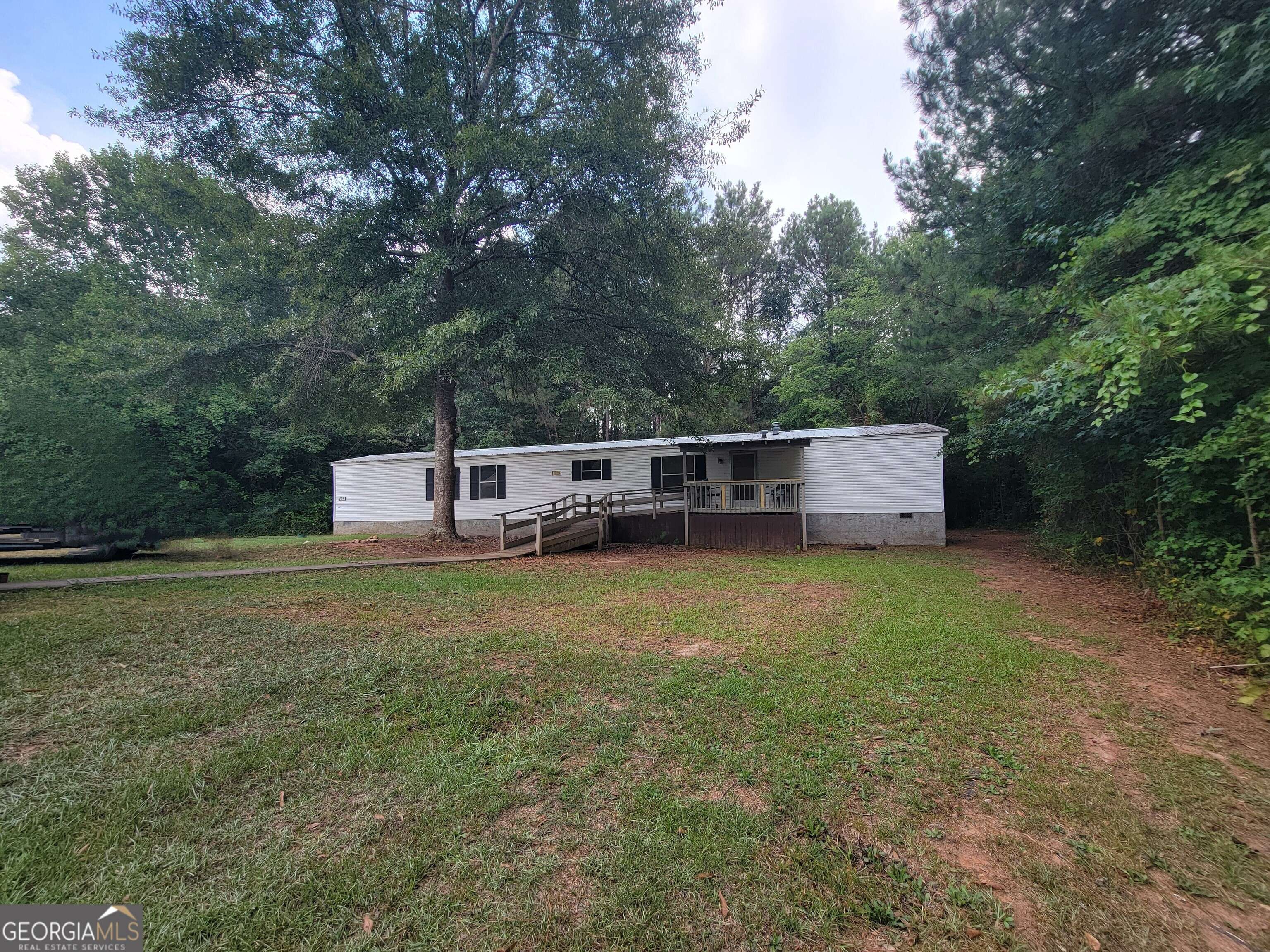 Hogansville, GA 30230,155 N River CIR