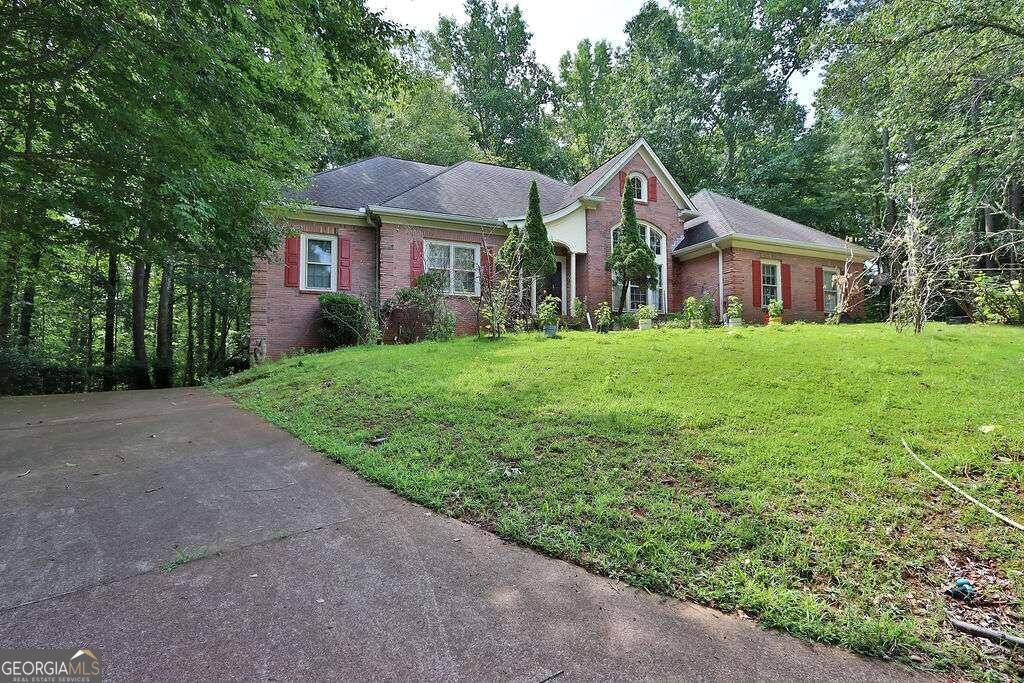 Stone Mountain, GA 30087,5945 Millstone LN