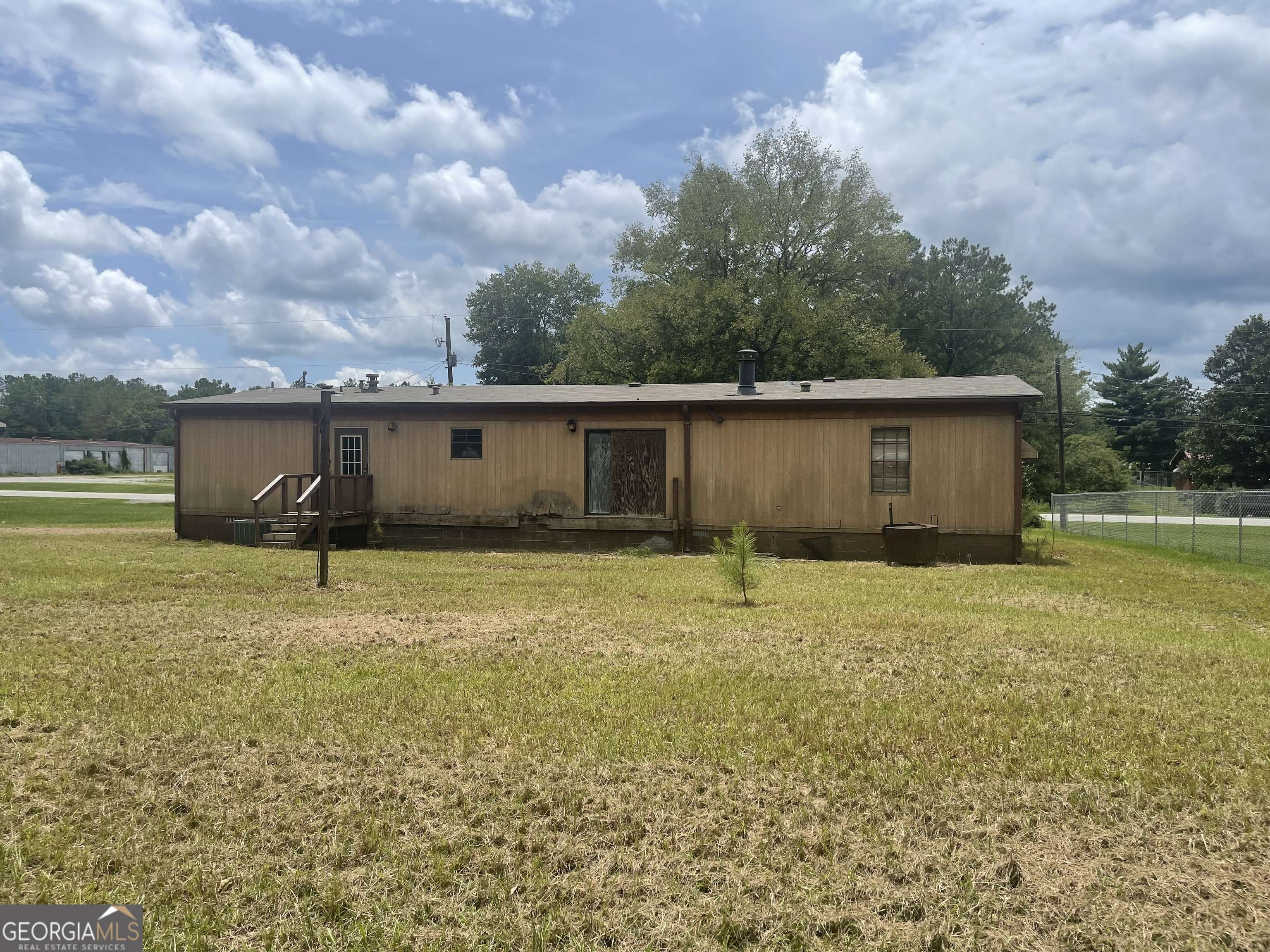 Gordon, GA 31031,262 Gray HWY