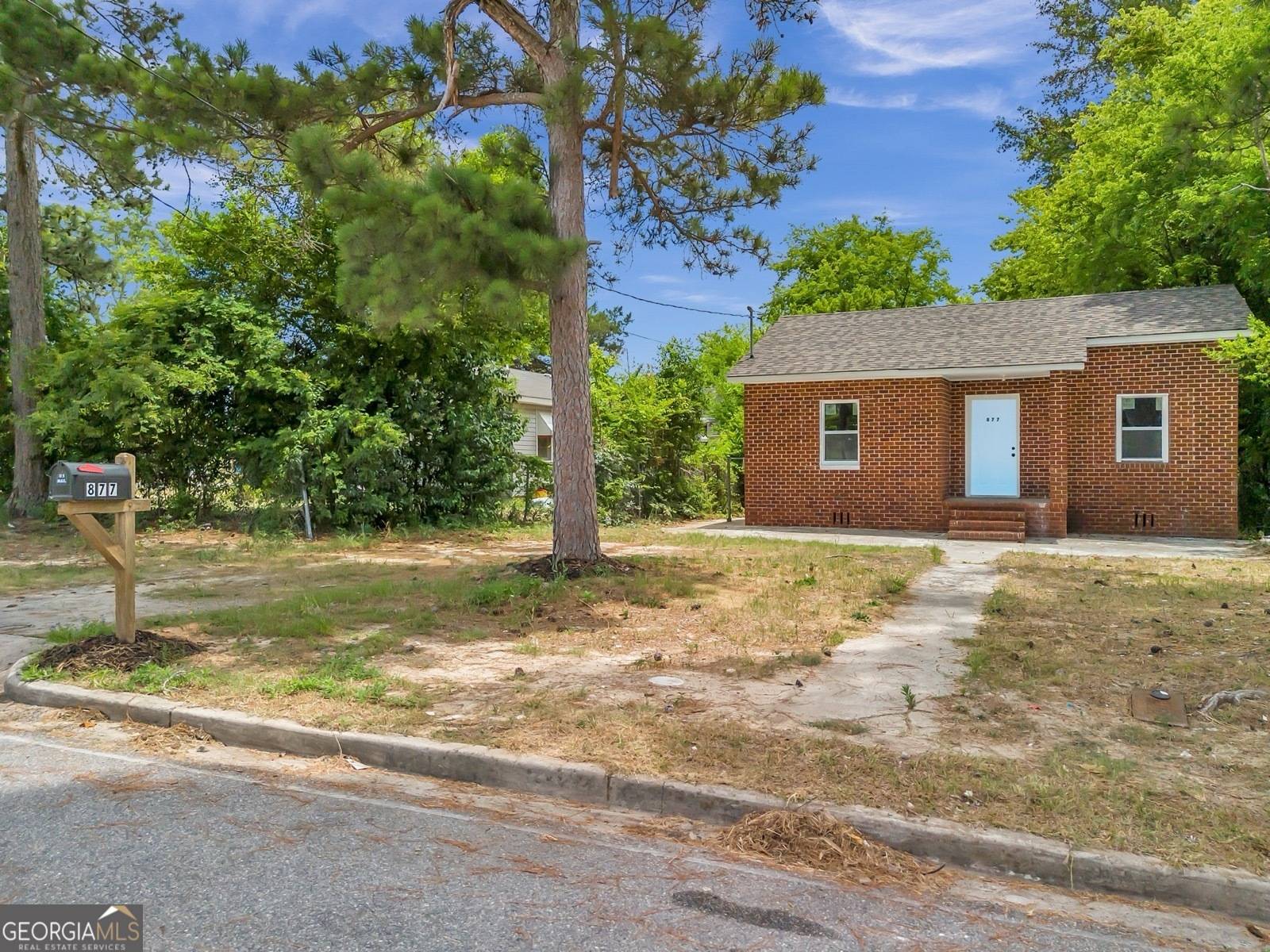 Macon, GA 31217,877 Short ST E