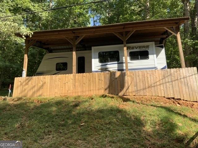 Ellijay, GA 30540,252 6Th ST #C154