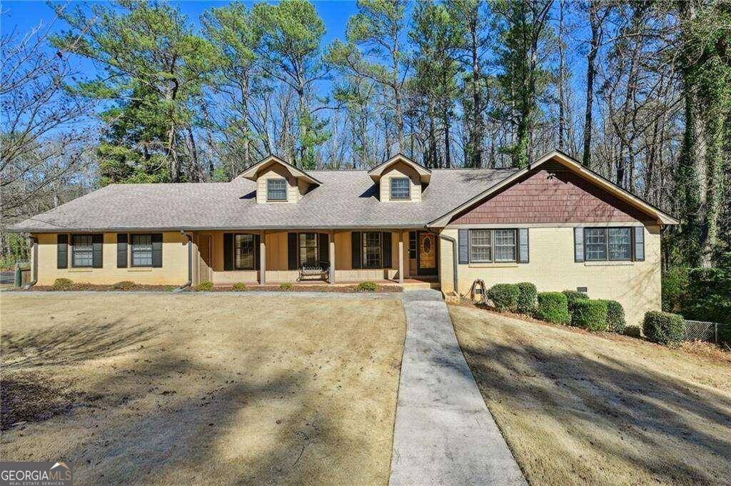 Stone Mountain, GA 30087,5476 Leather Stocking LN