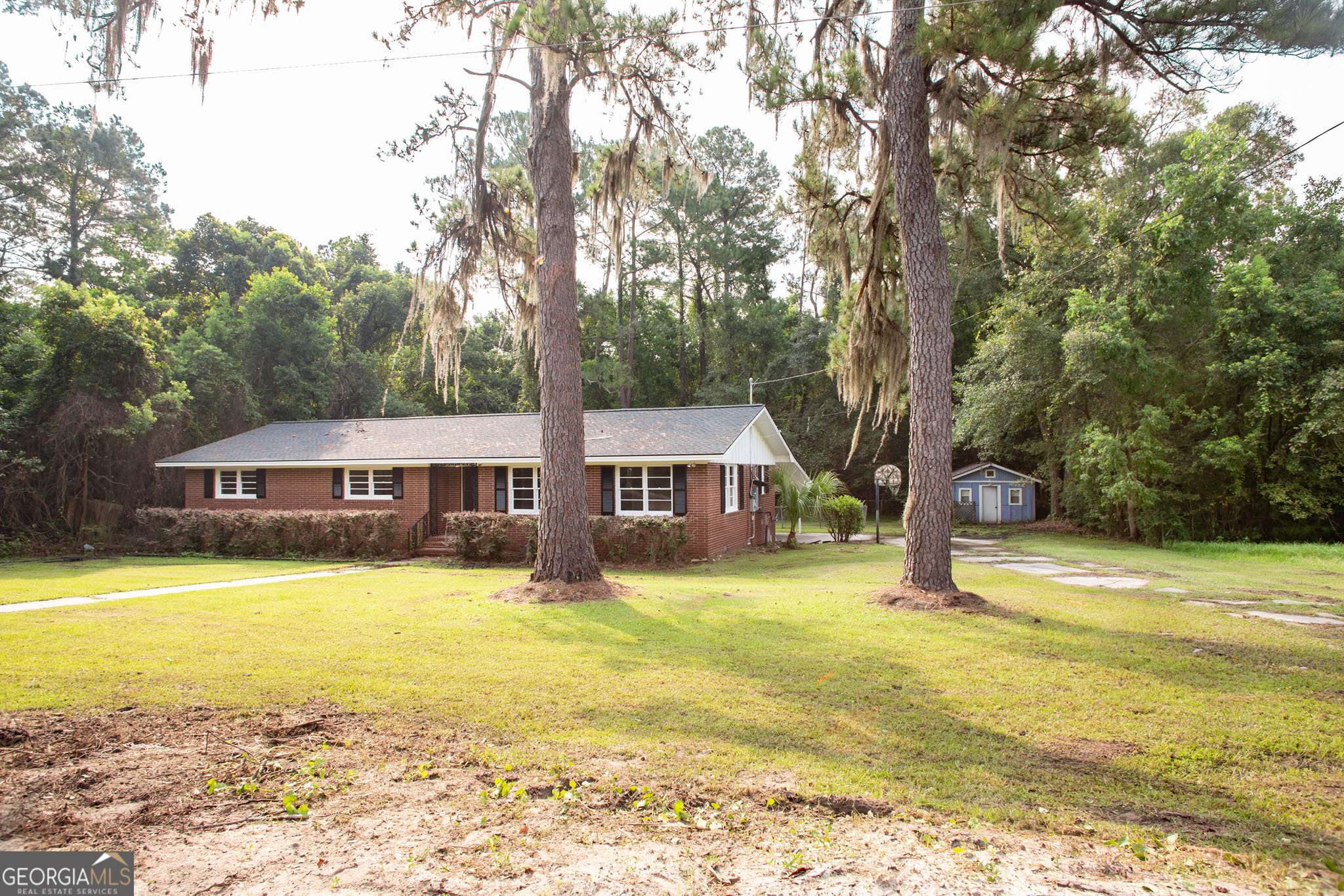 Waycross, GA 31501,2204 Lakeview DR