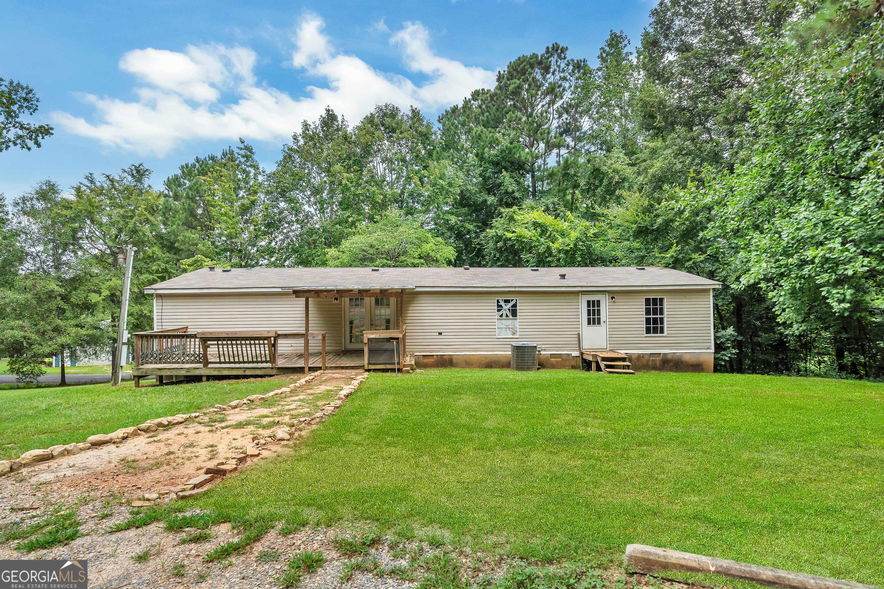 Eatonton, GA 31024,119 Lower Little River DR