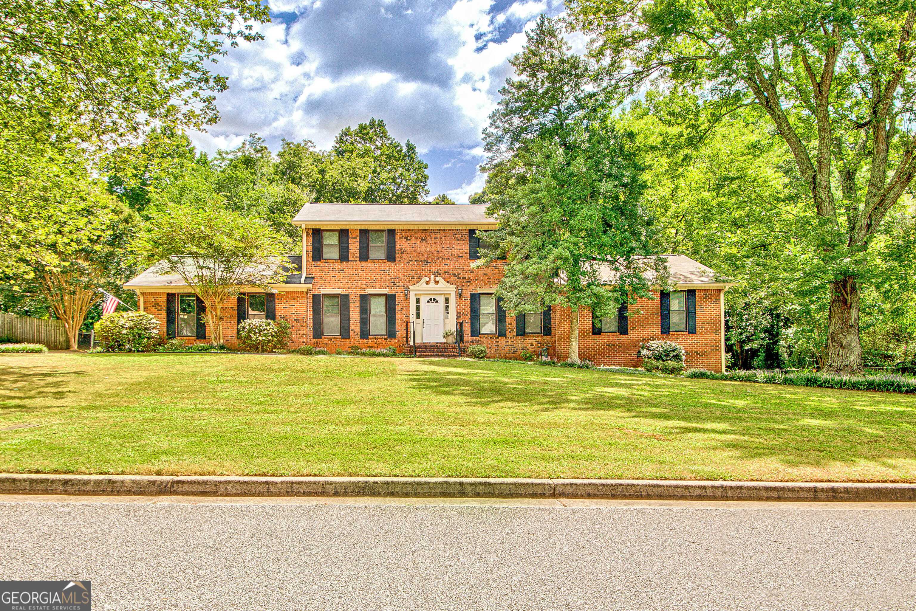 Jonesboro, GA 30236,8116 Autumn Forest DR