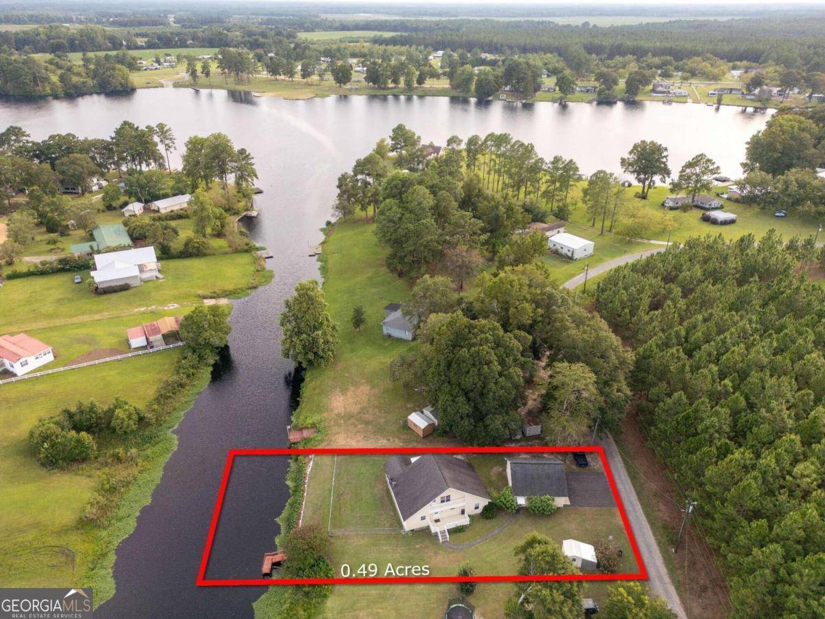 Baxley, GA 31513,530 Walker LN