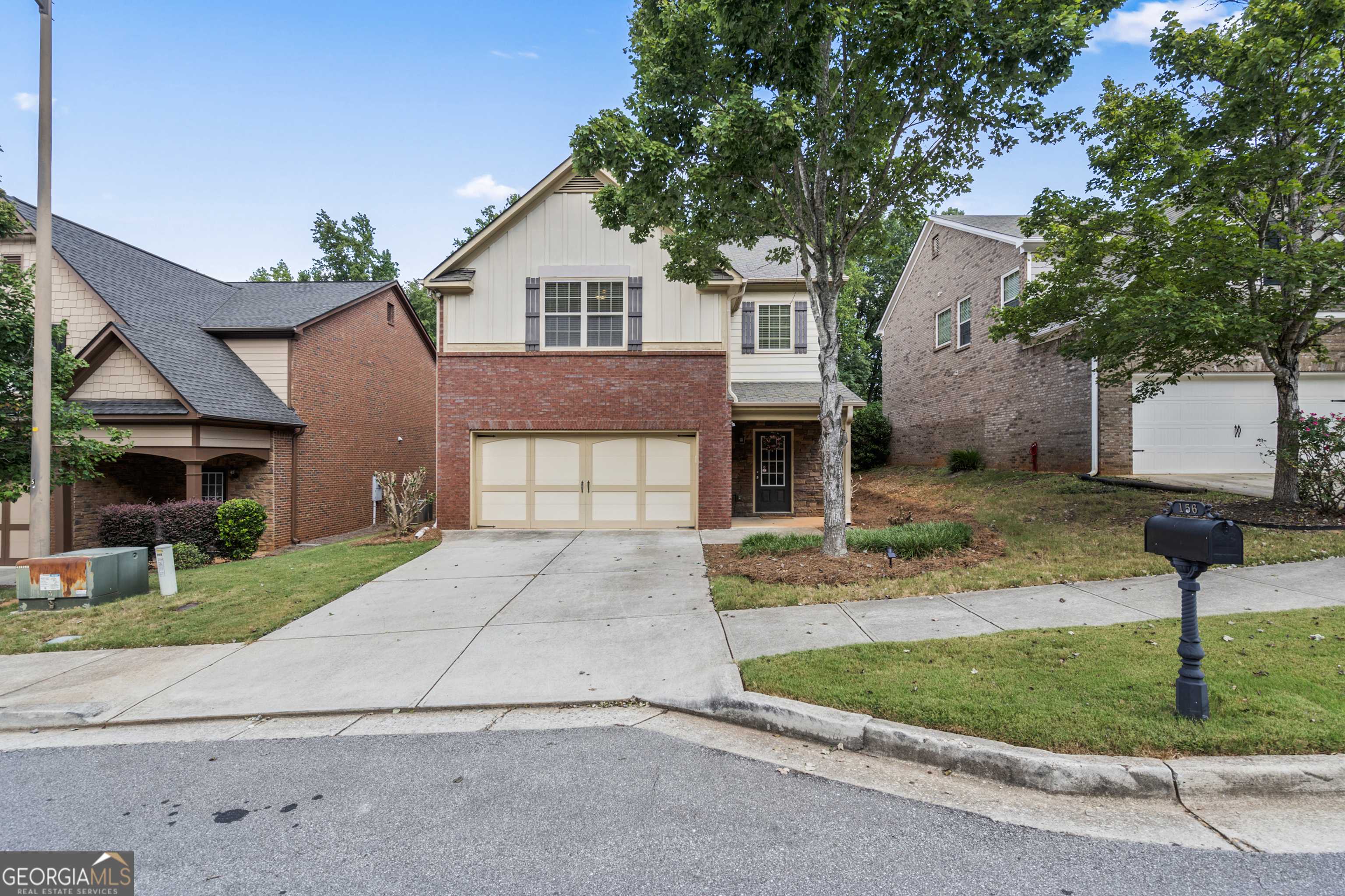 Athens, GA 30607,156 Putters DR