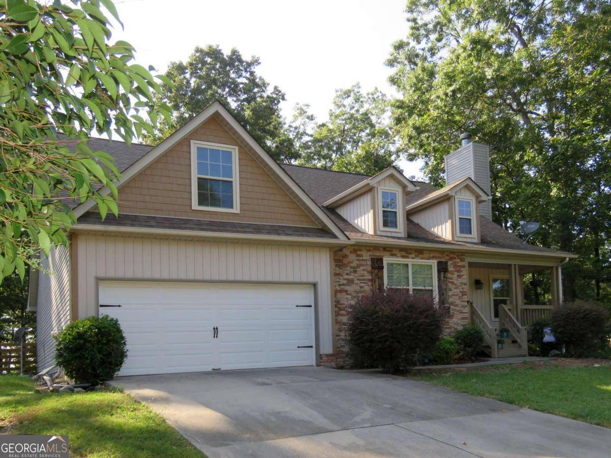 Rydal, GA 30171,330 Talon DR SE