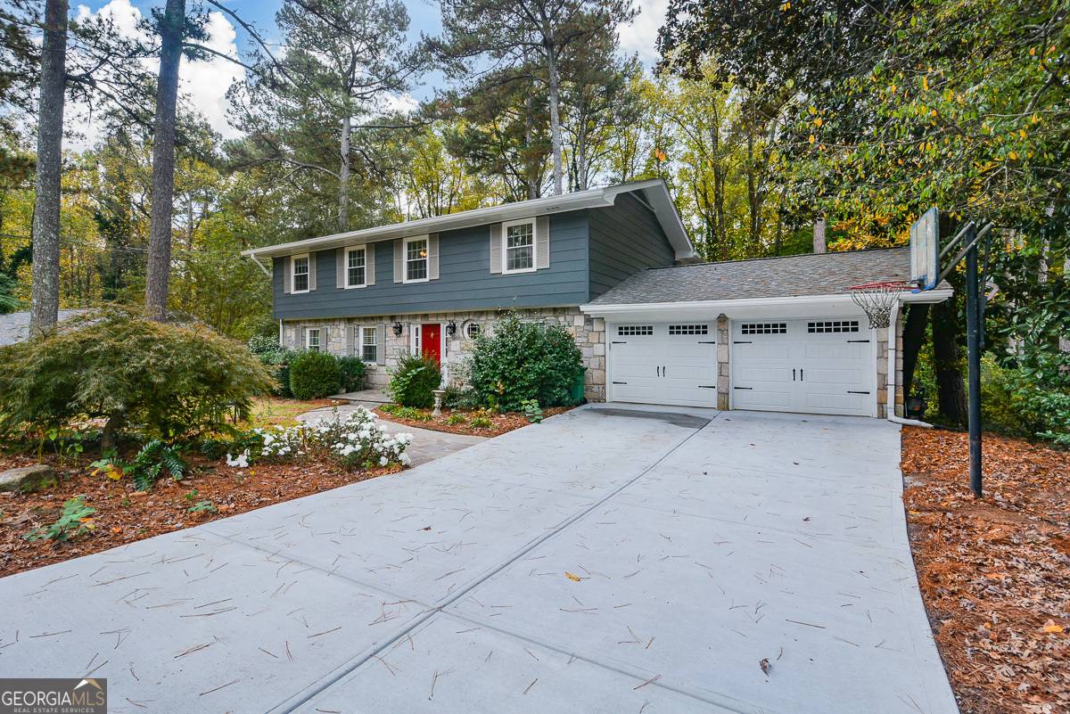 Dunwoody, GA 30338,4400 Huntington CIR