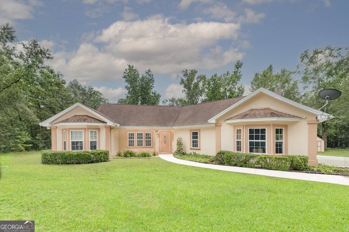 Woodbine, GA 31569,85 Palomino CT