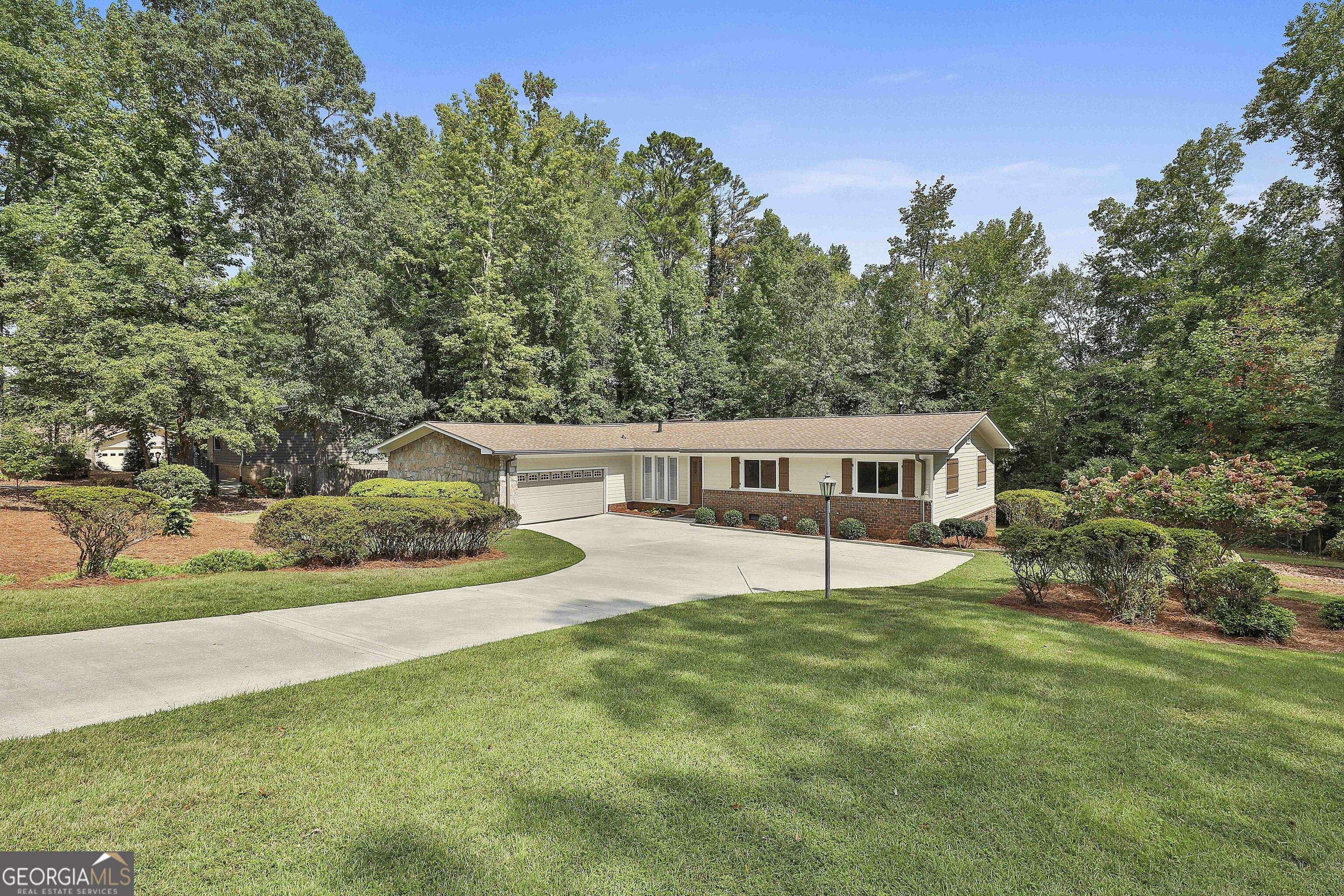 Peachtree City, GA 30269,502 Pine CIR