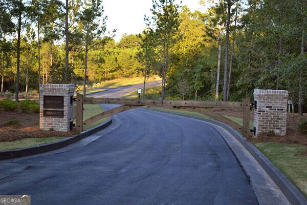 Lagrange, GA 30240,93 Wolf Creek CV