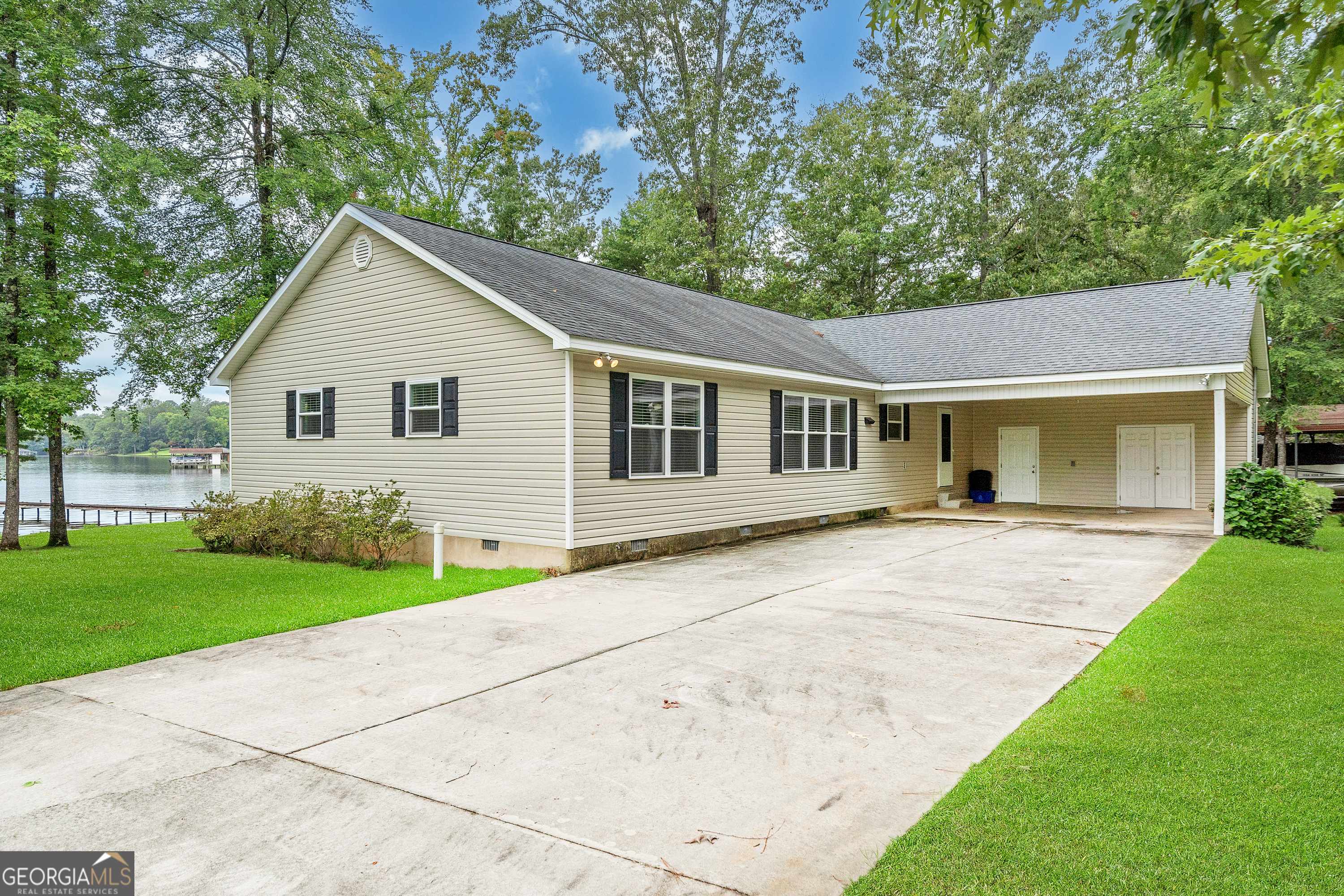 Eatonton, GA 31024,106 Buckhorn CIR