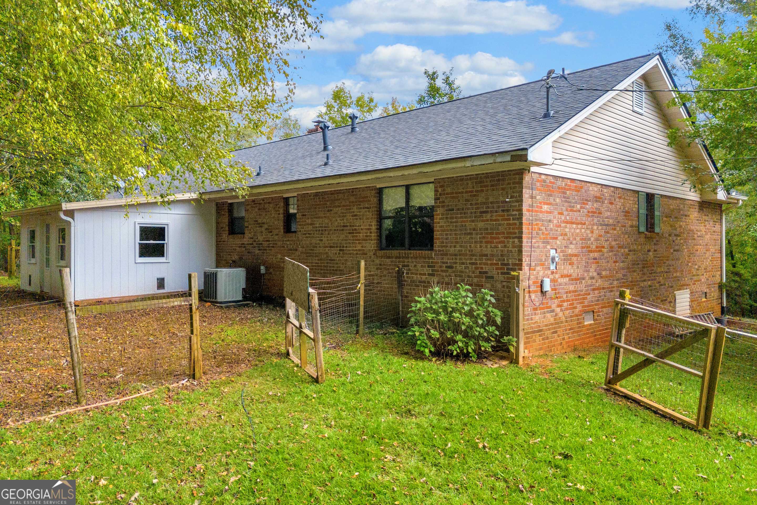 Royston, GA 30662,349 Beaver RD