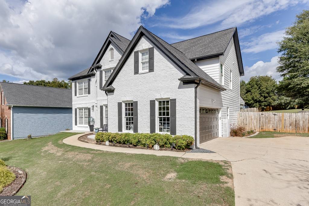 Flowery Branch, GA 30542,6354 Chestnut Pkwy