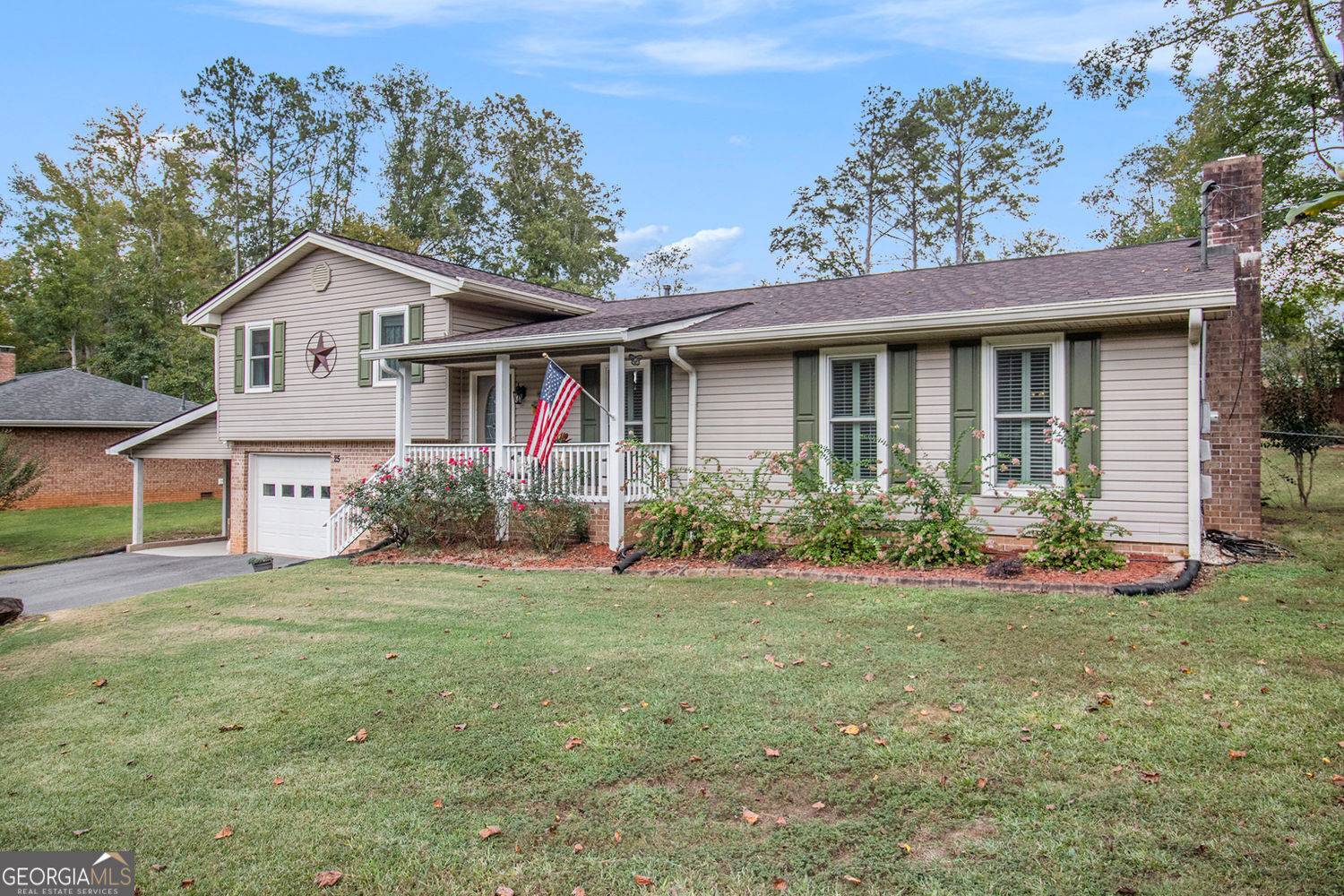 Newnan, GA 30263,25 Cedar Lane North