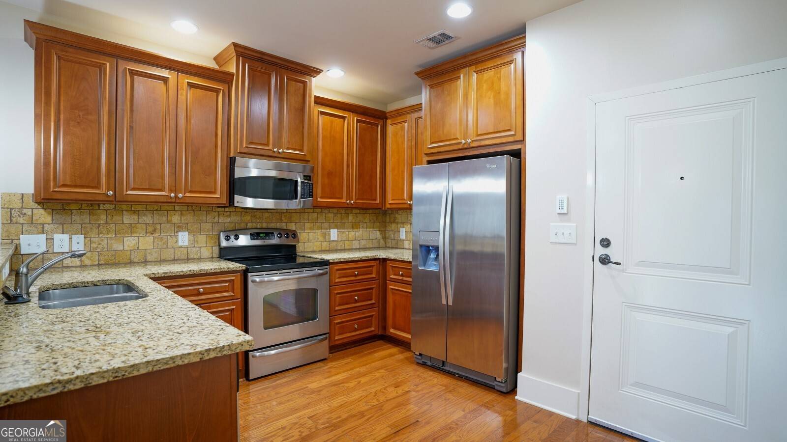 Atlanta, GA 30319,2360 Logan CIR NE #202