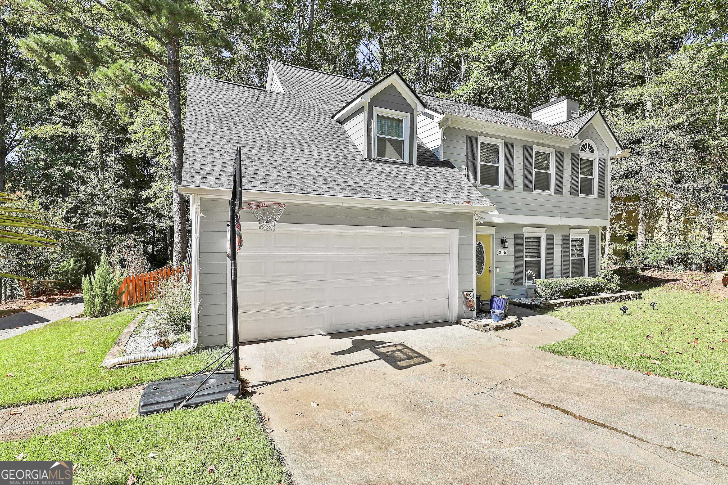 Peachtree City, GA 30269,306 Brooke Wood DR