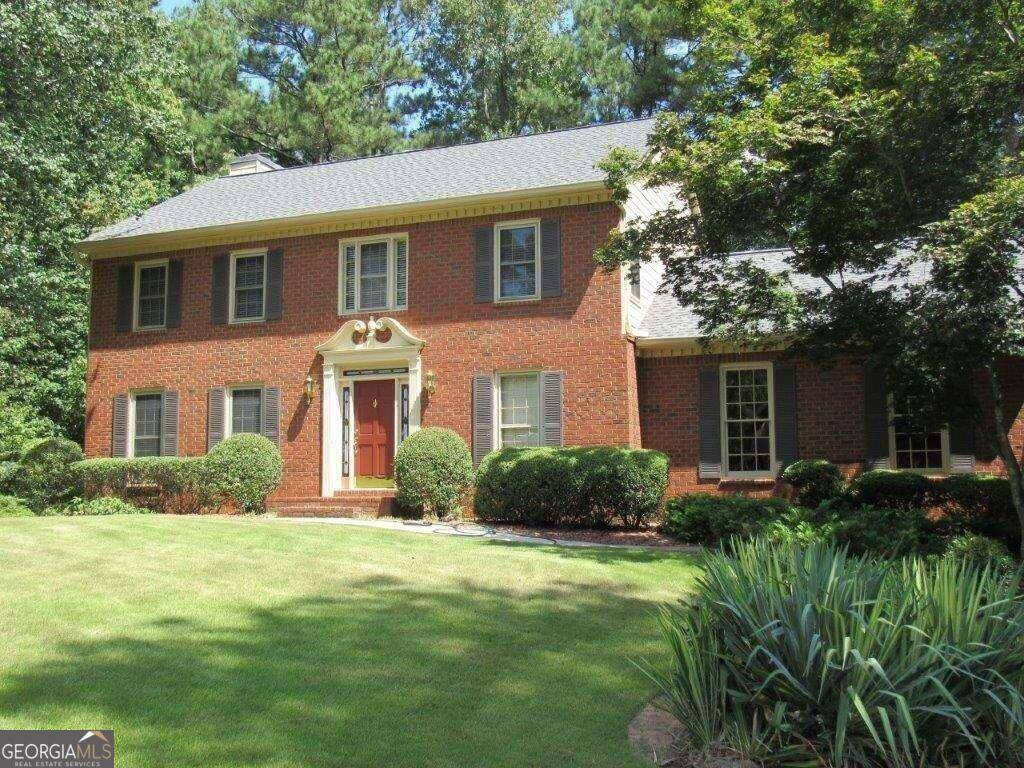 Alpharetta, GA 30022,215 Heirloom CT