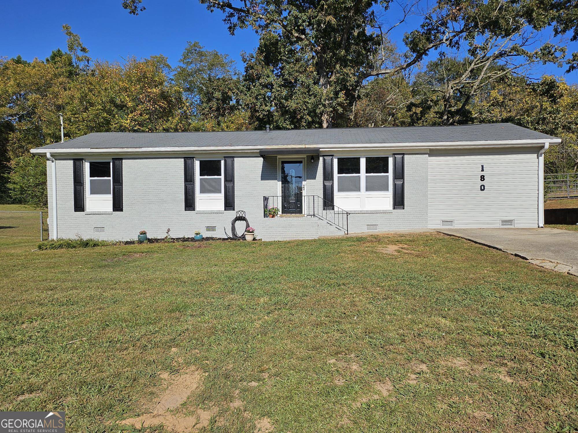 Hartwell, GA 30643,180 Oakland ST