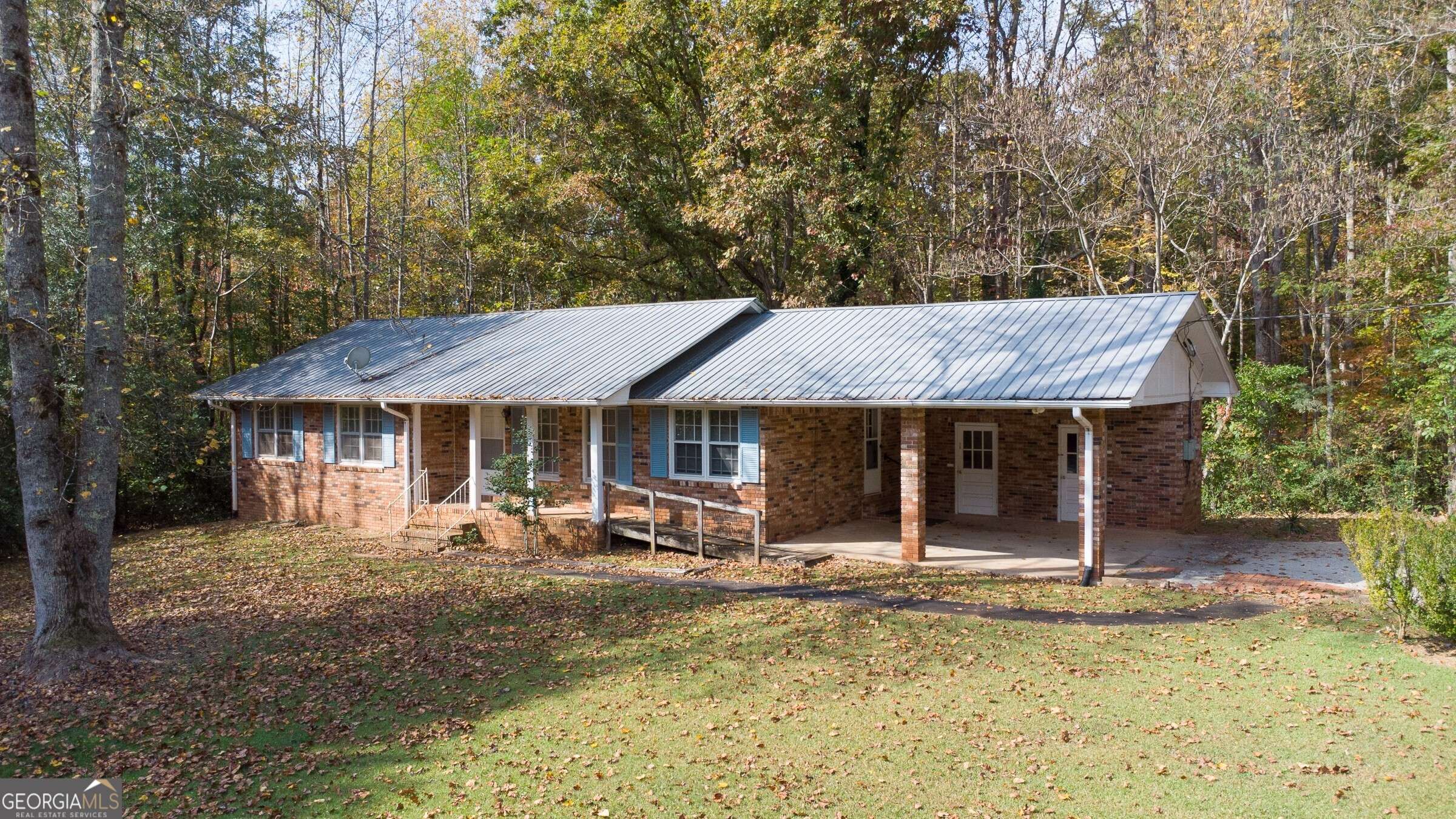 Dahlonega, GA 30533,212 West CIR