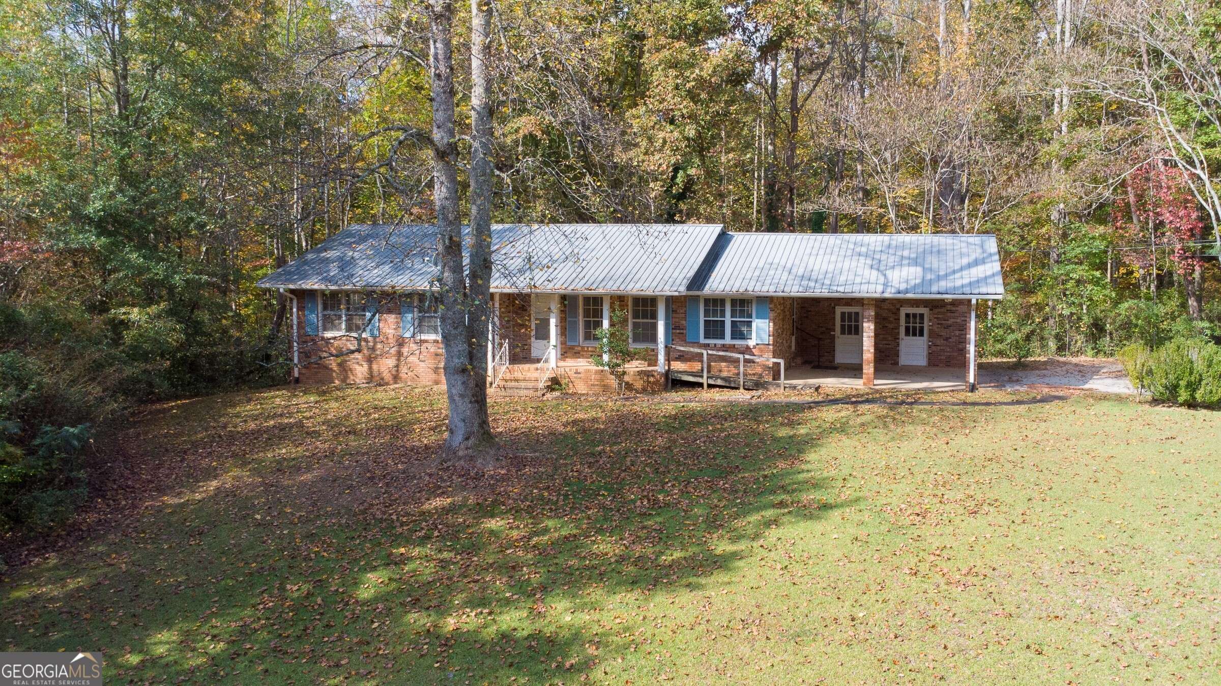 Dahlonega, GA 30533,212 West CIR