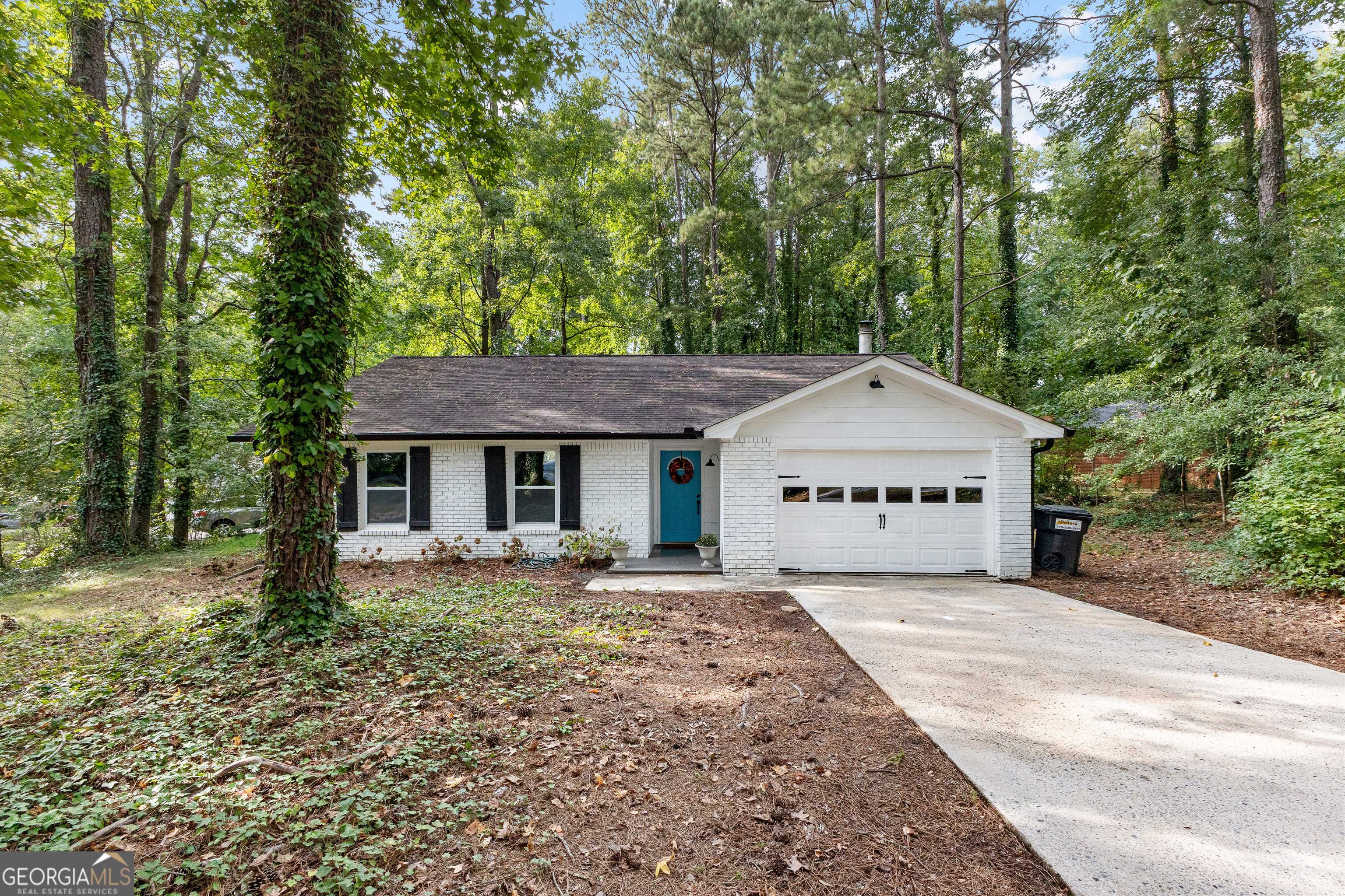 Peachtree City, GA 30269,101 Hunters Halt