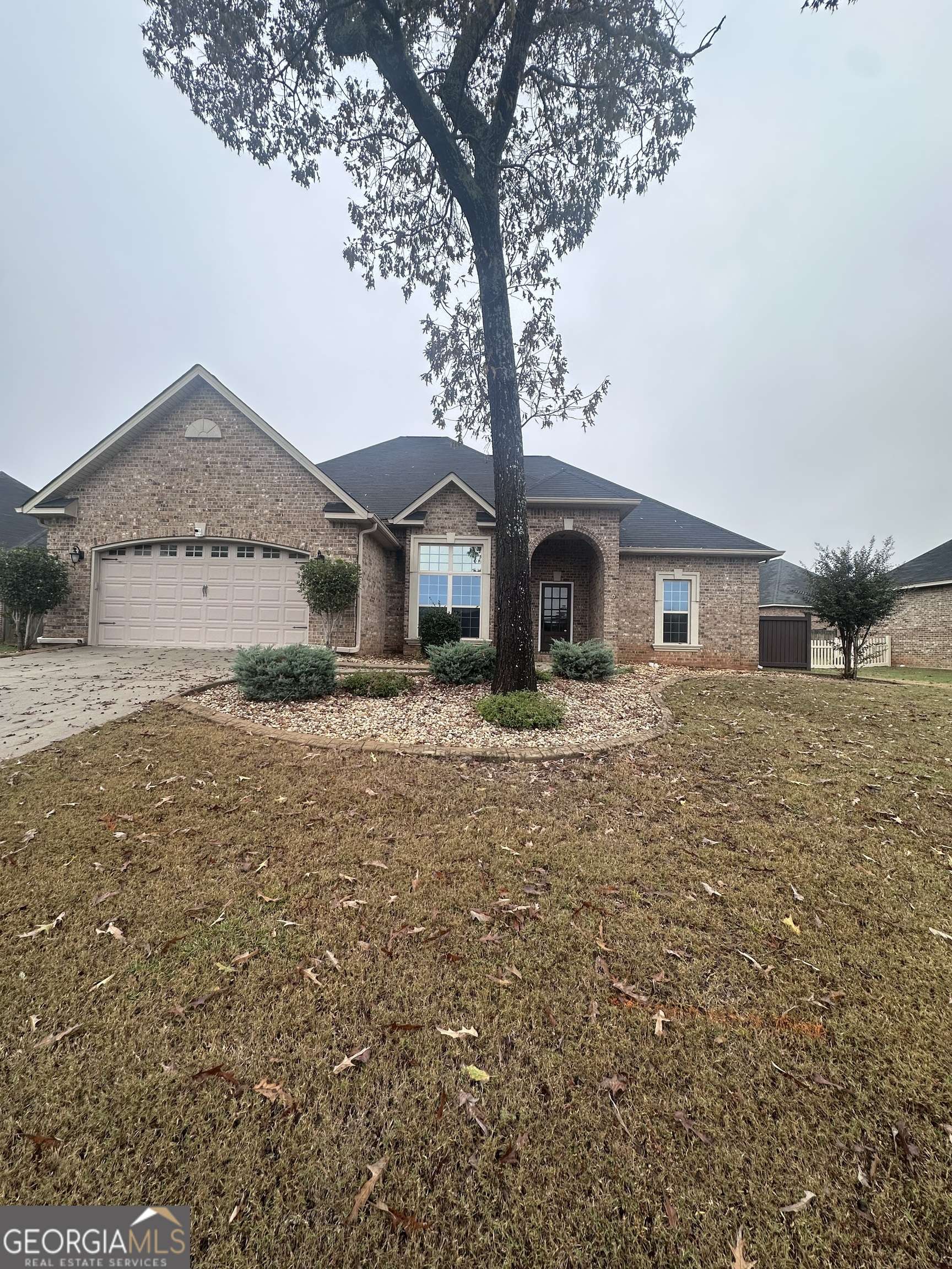 Kathleen, GA 31047,402 Hunts Landing DR