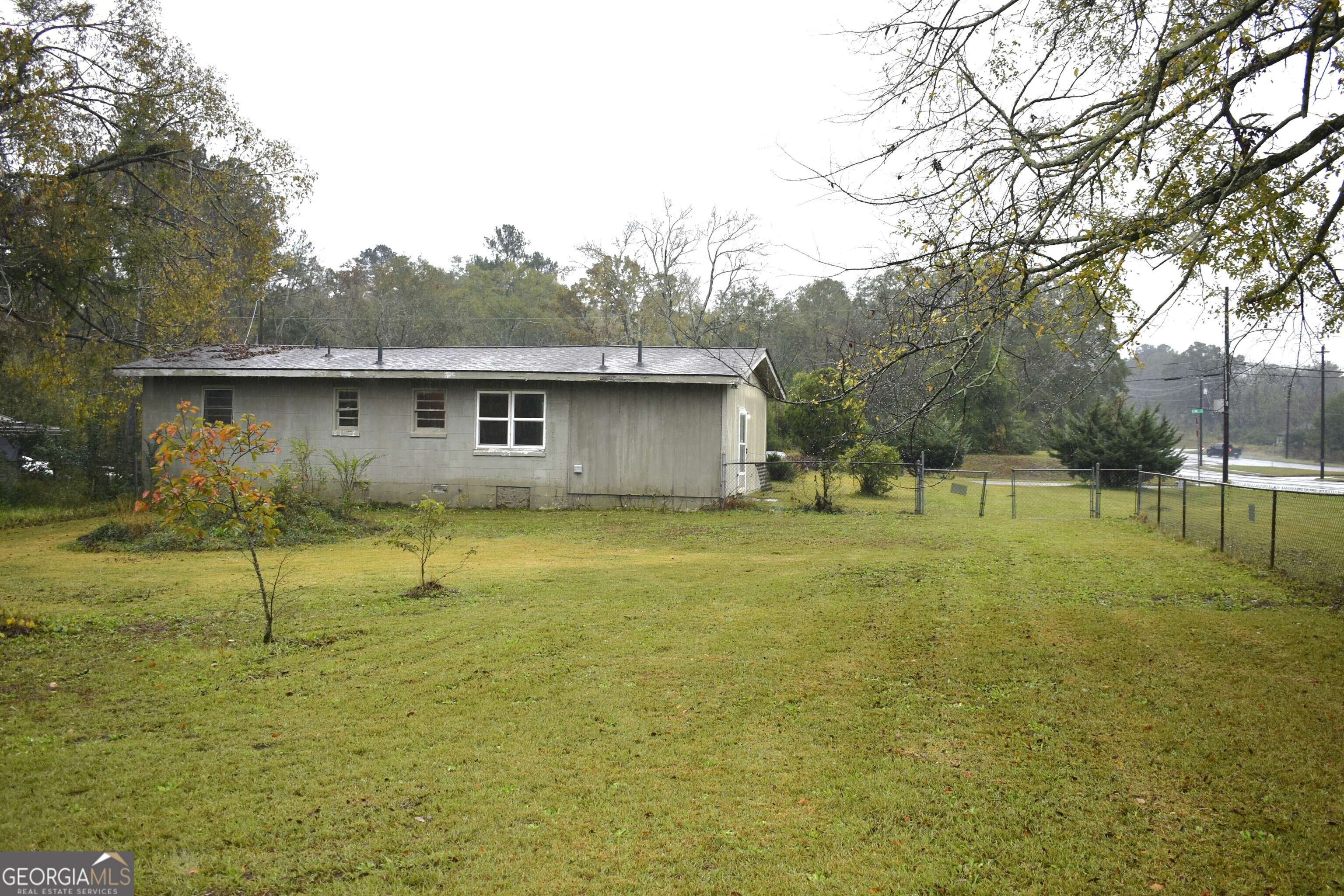 Milledgeville, GA 31061,300 Cline AVE