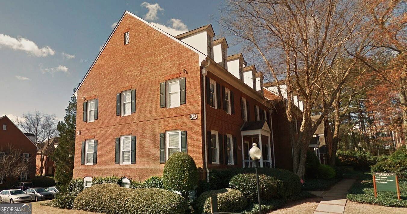 Marietta, GA 30067,501 Village TRCE NE #BLDG 9 B