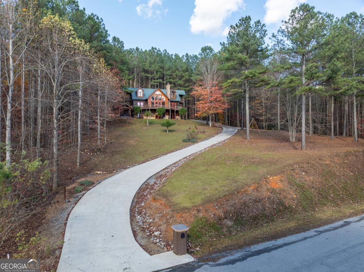 Ellijay, GA 30536,270 Black Bear Ridge RD