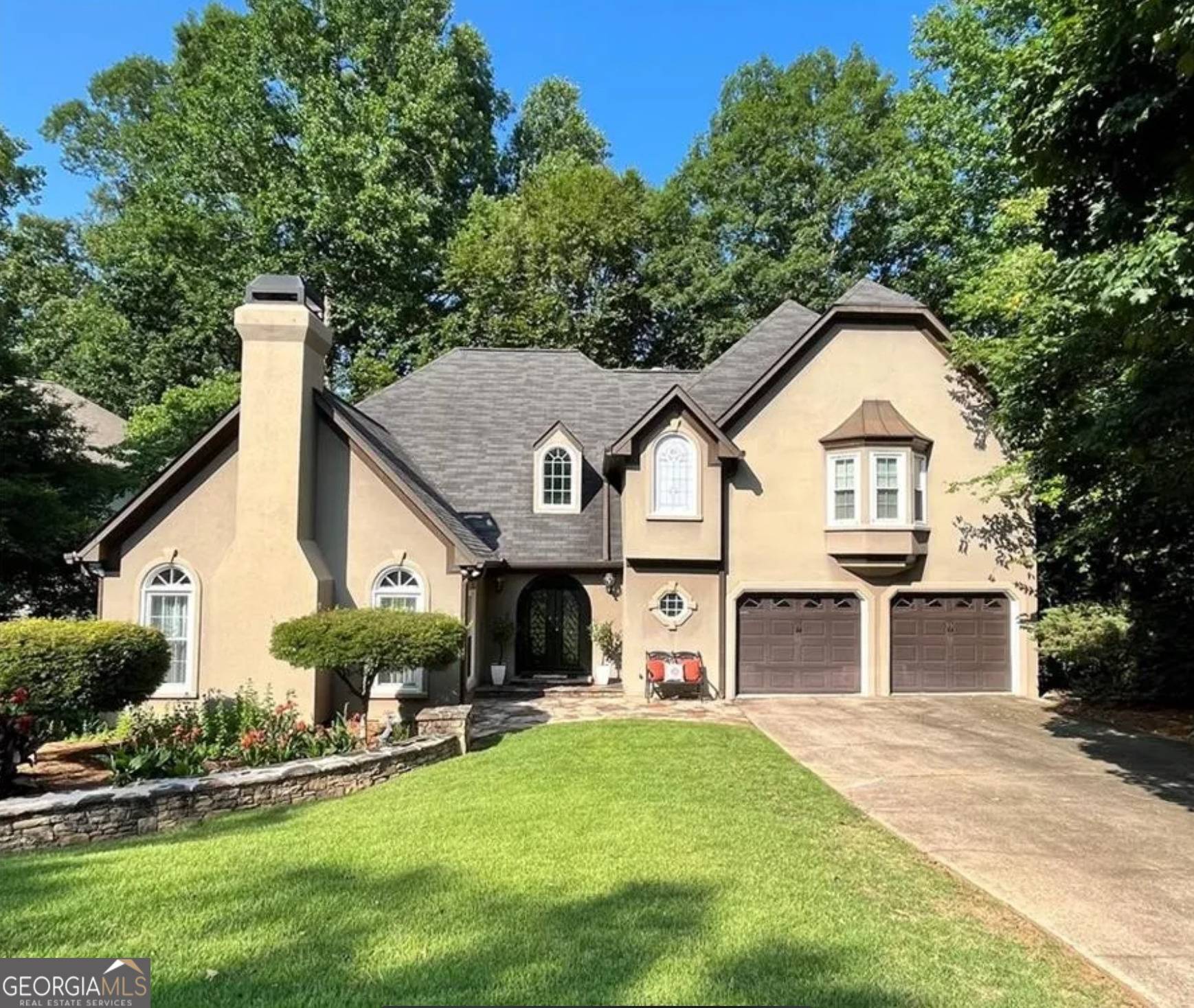 Marietta, GA 30068,984 Forest Pond CT