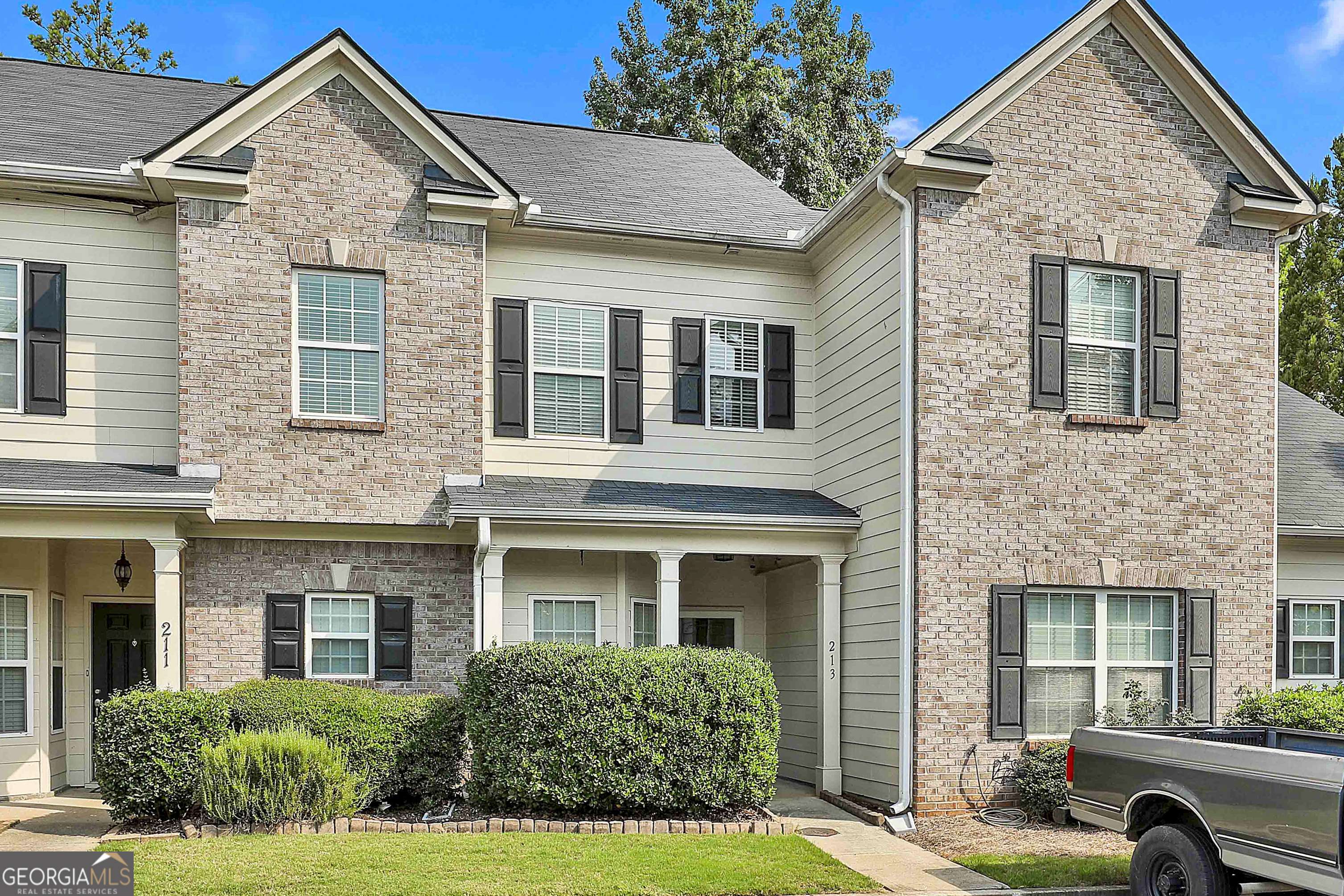 Newnan, GA 30265,213 GRANITE WAY