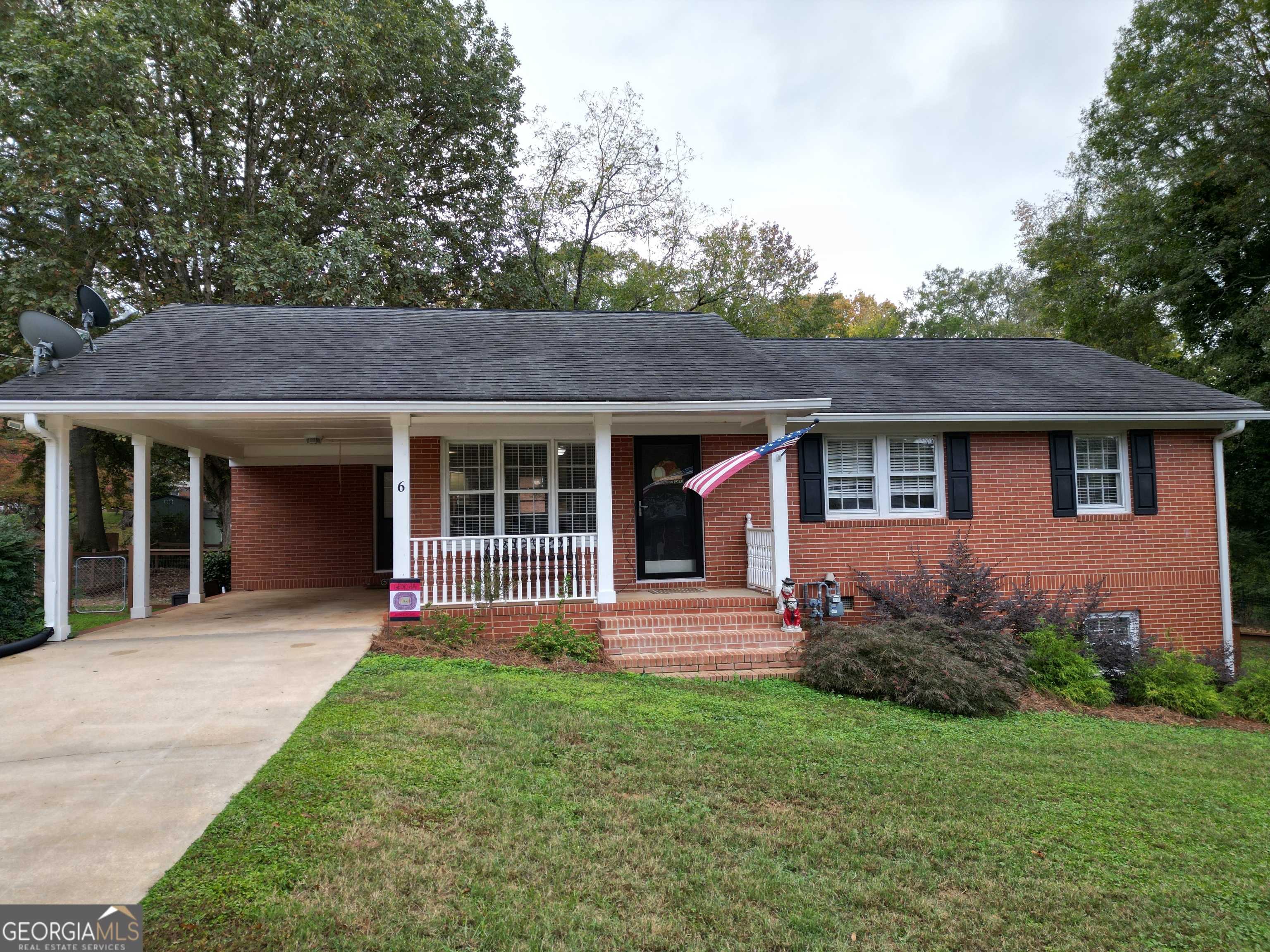 Watkinsville, GA 30677,6 Thrasher DR