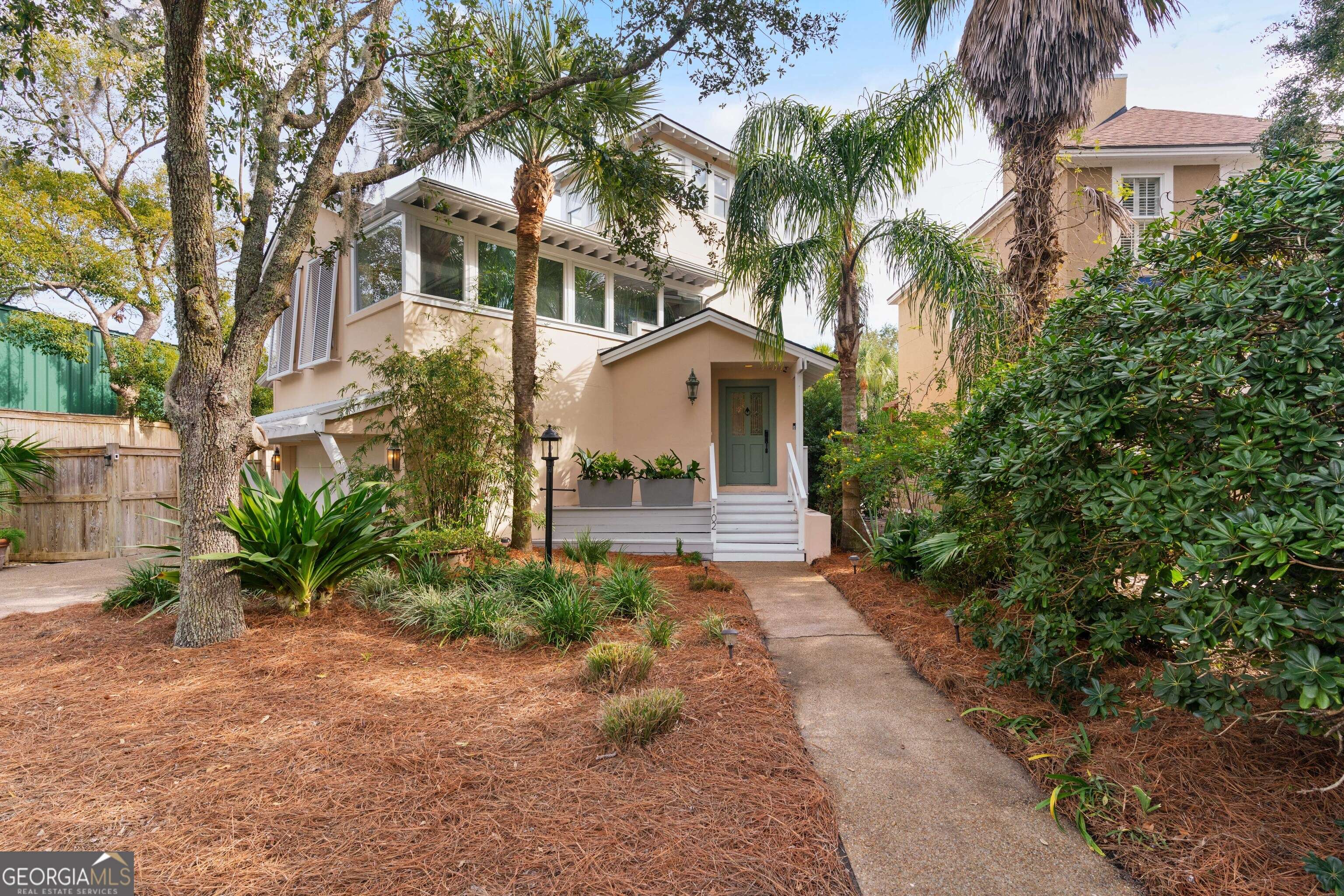 St. Simons, GA 31522,102 Mews CIR