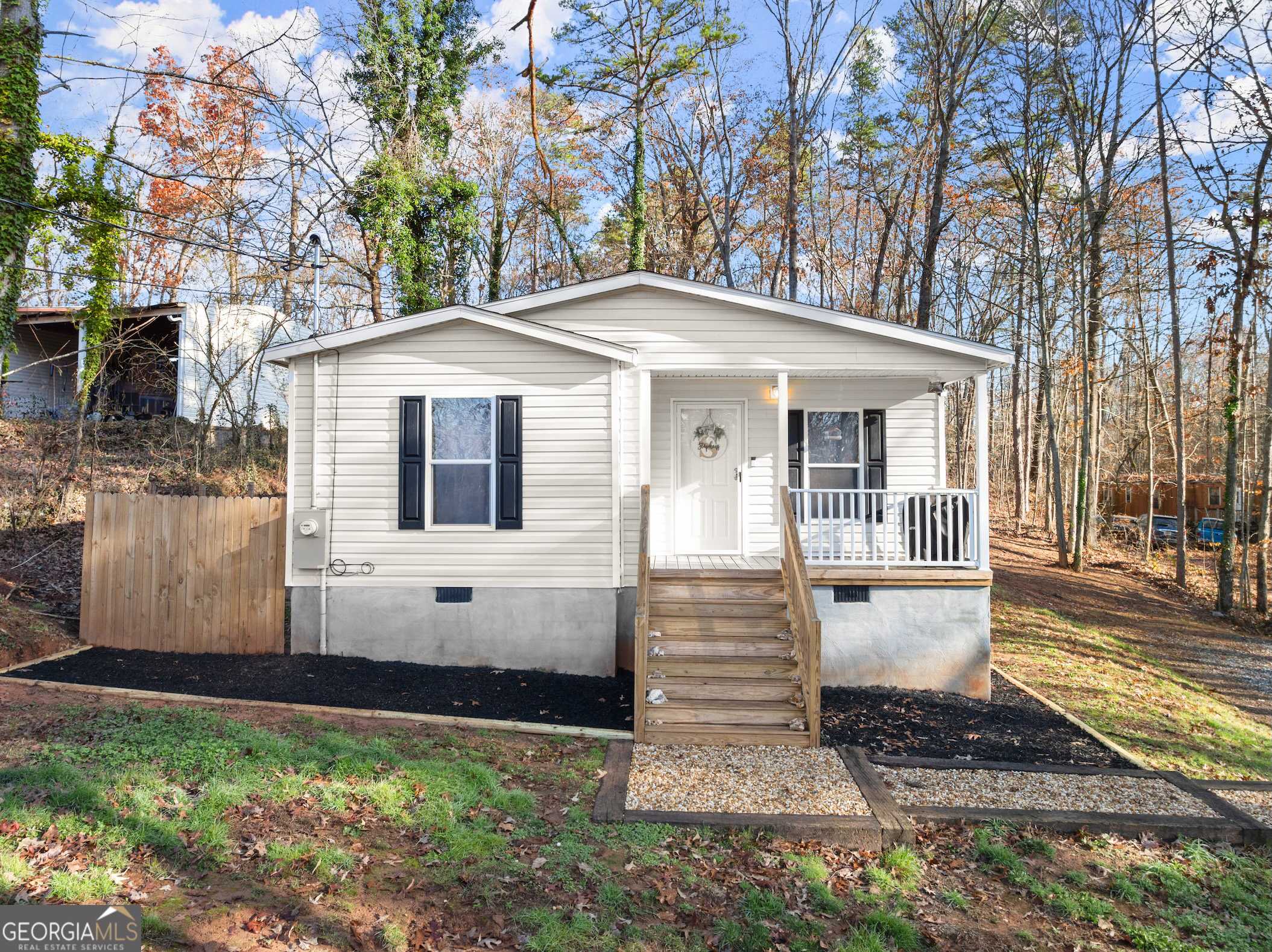 Mount Airy, GA 30563,200 Farmhouse RD