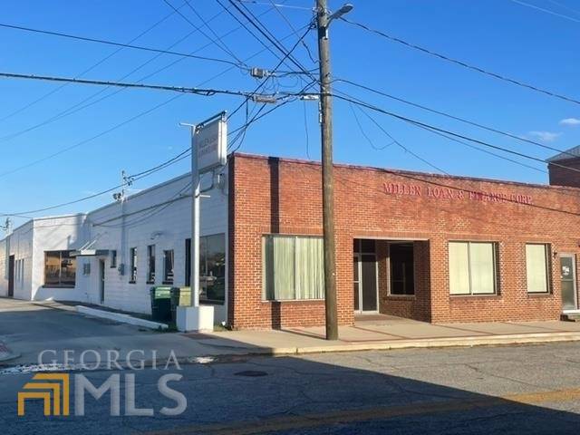 Millen, GA 30442,128 N Gray Street