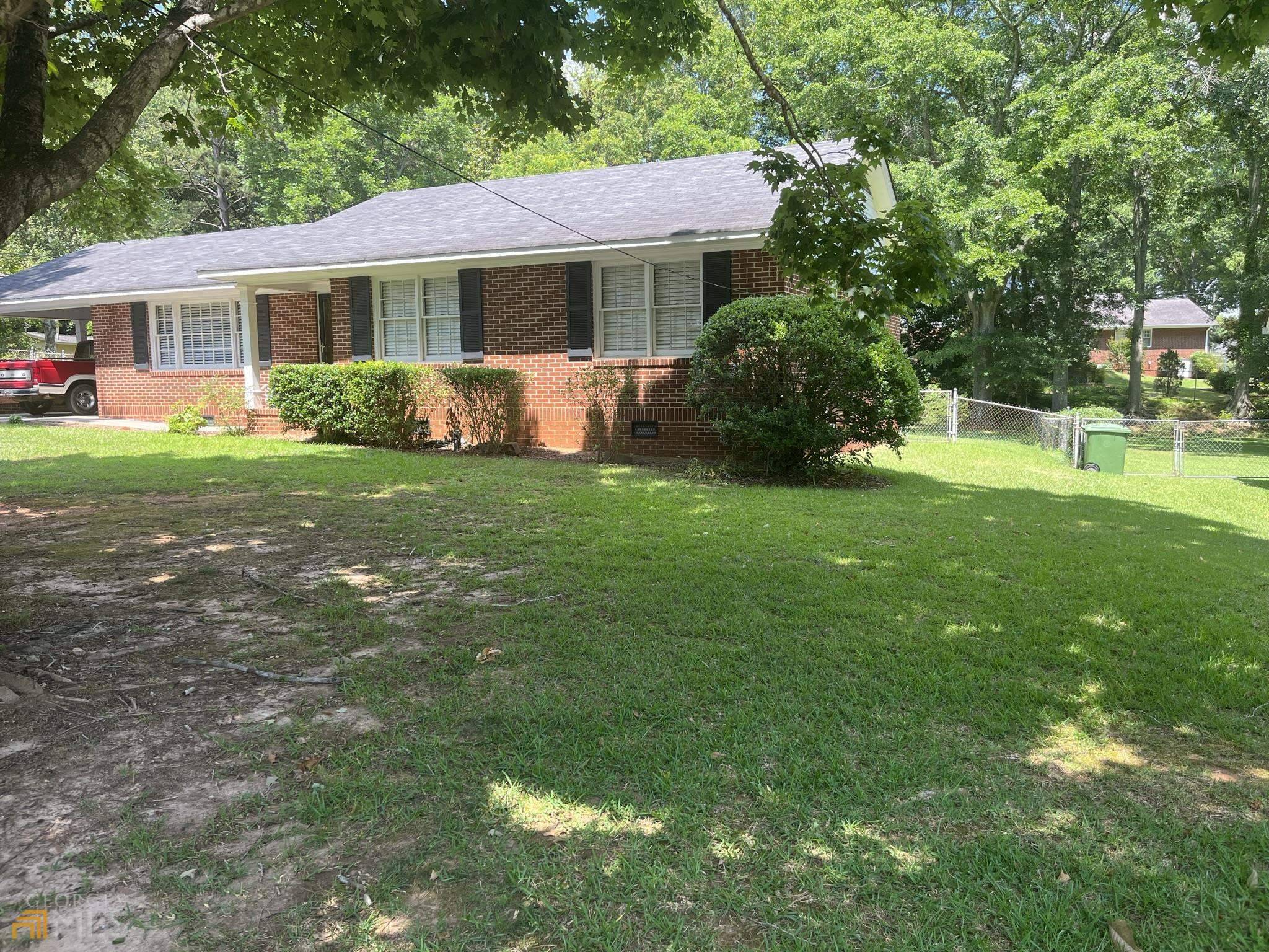 Griffin, GA 30224,945 Finley ST