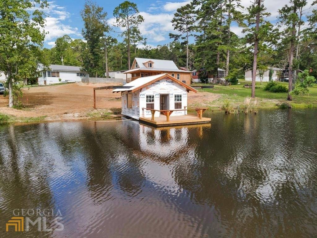 Jesup, GA 31545,300 Willow RD