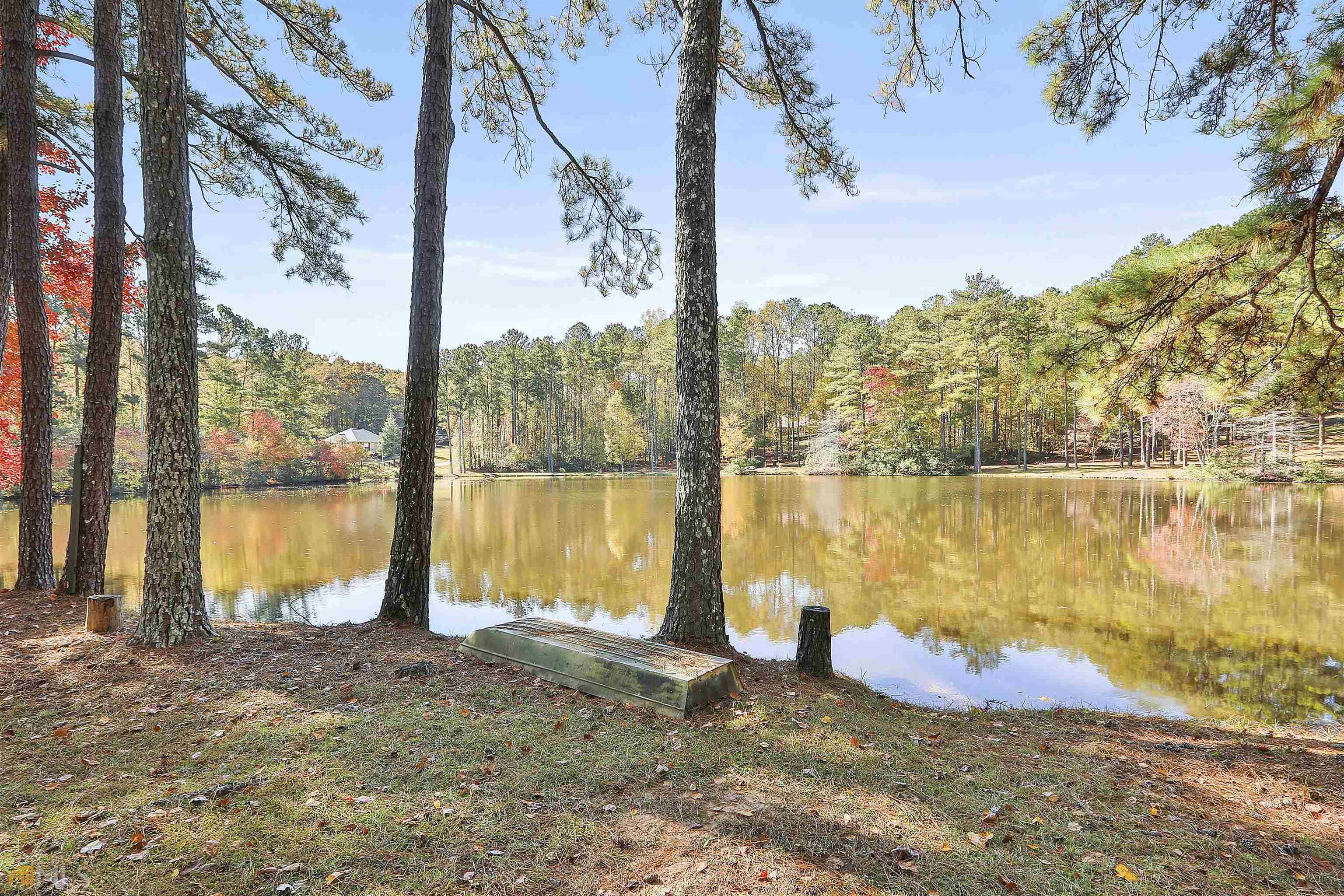 Newnan, GA 30263,61 Lakeside DR