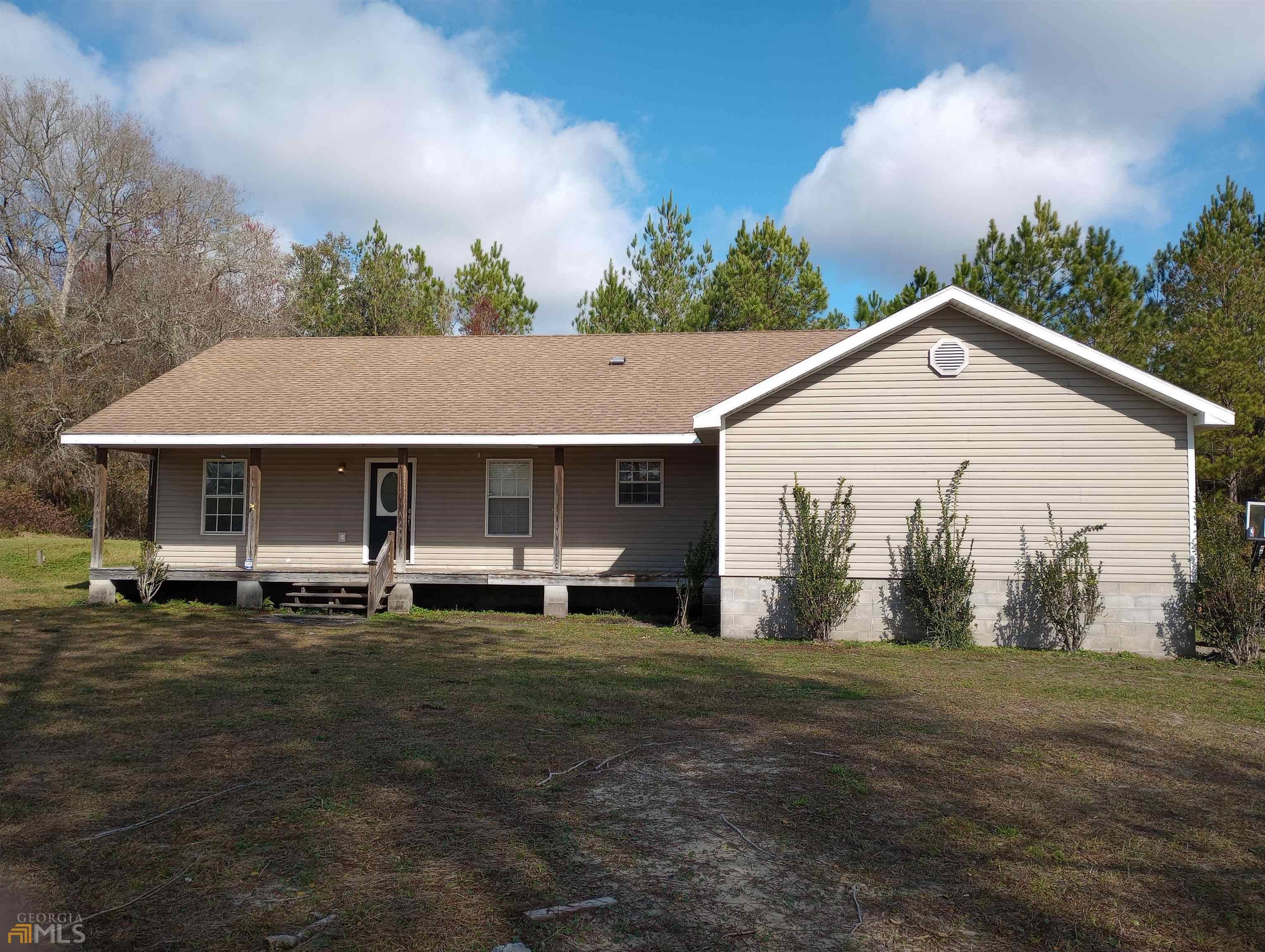 Waycross, GA 31503,950 Apple DR