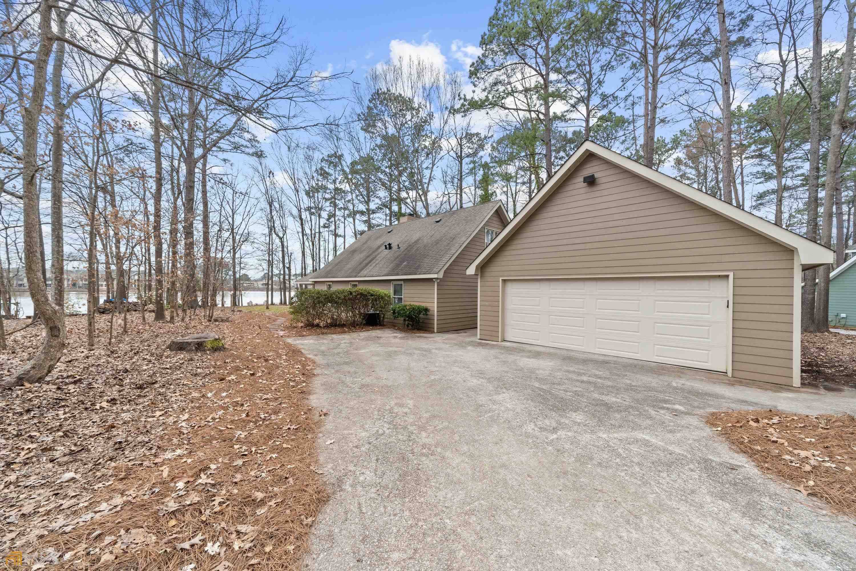 Eatonton, GA 31024,136 Misty WAY