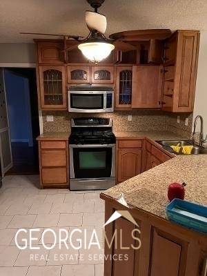 Rex, GA 30273,3422 Hollow Oak DR