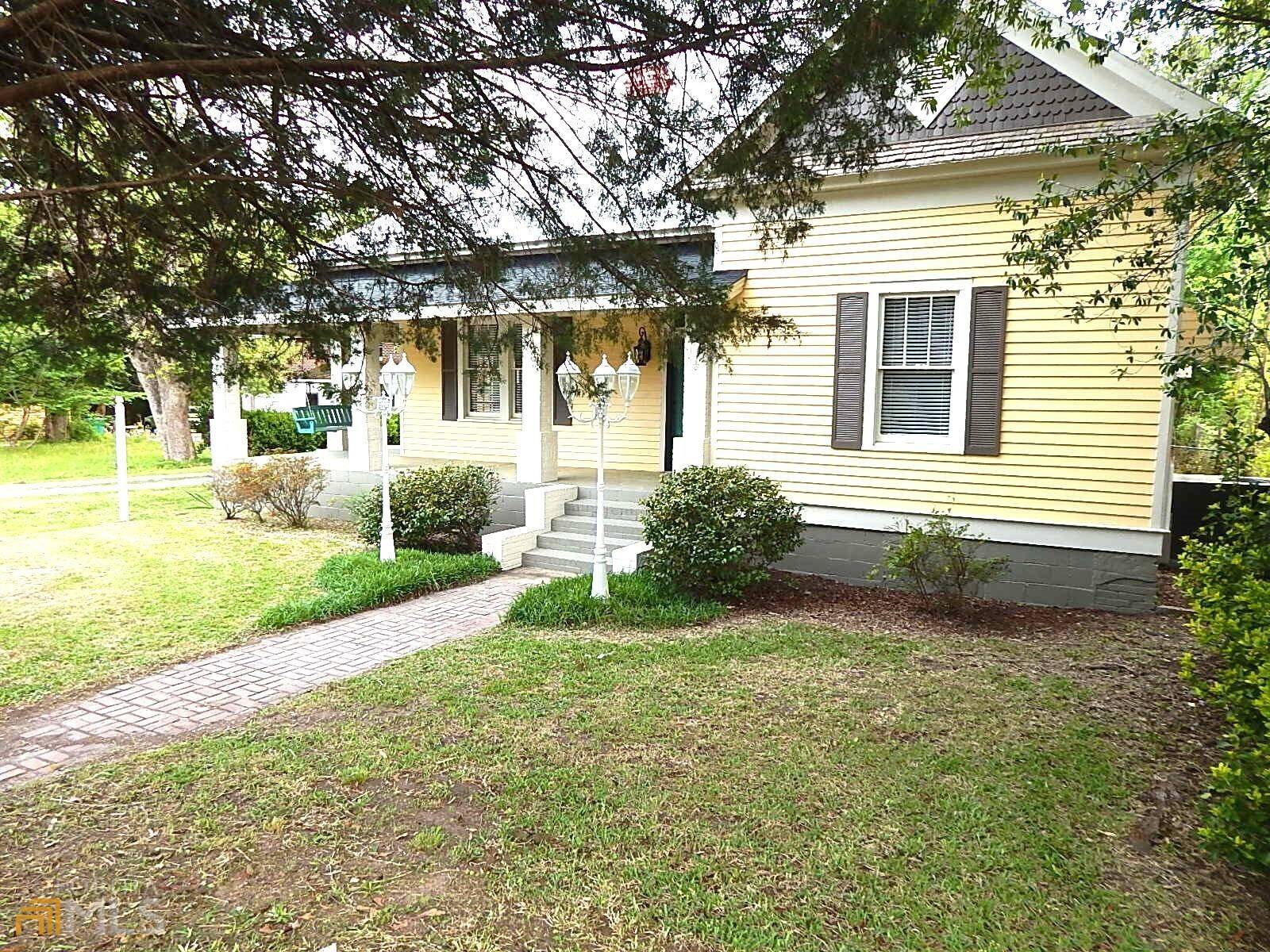 Roberta, GA 31078,127 W Crusselle ST