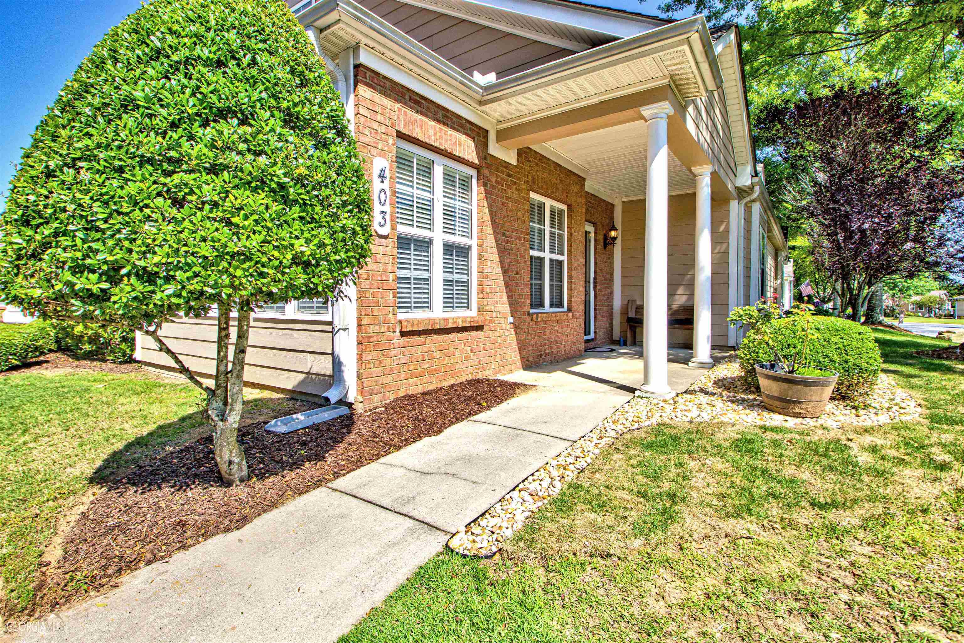 Newnan, GA 30263,403 Commonwealth CIR