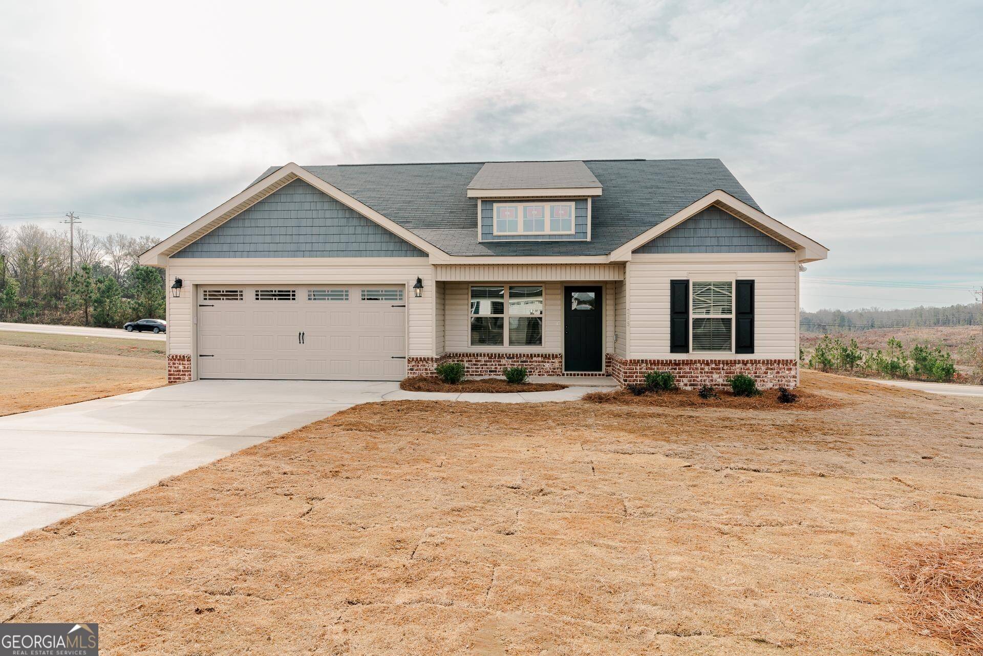 Byron, GA 31008,215 Red Tail CIR