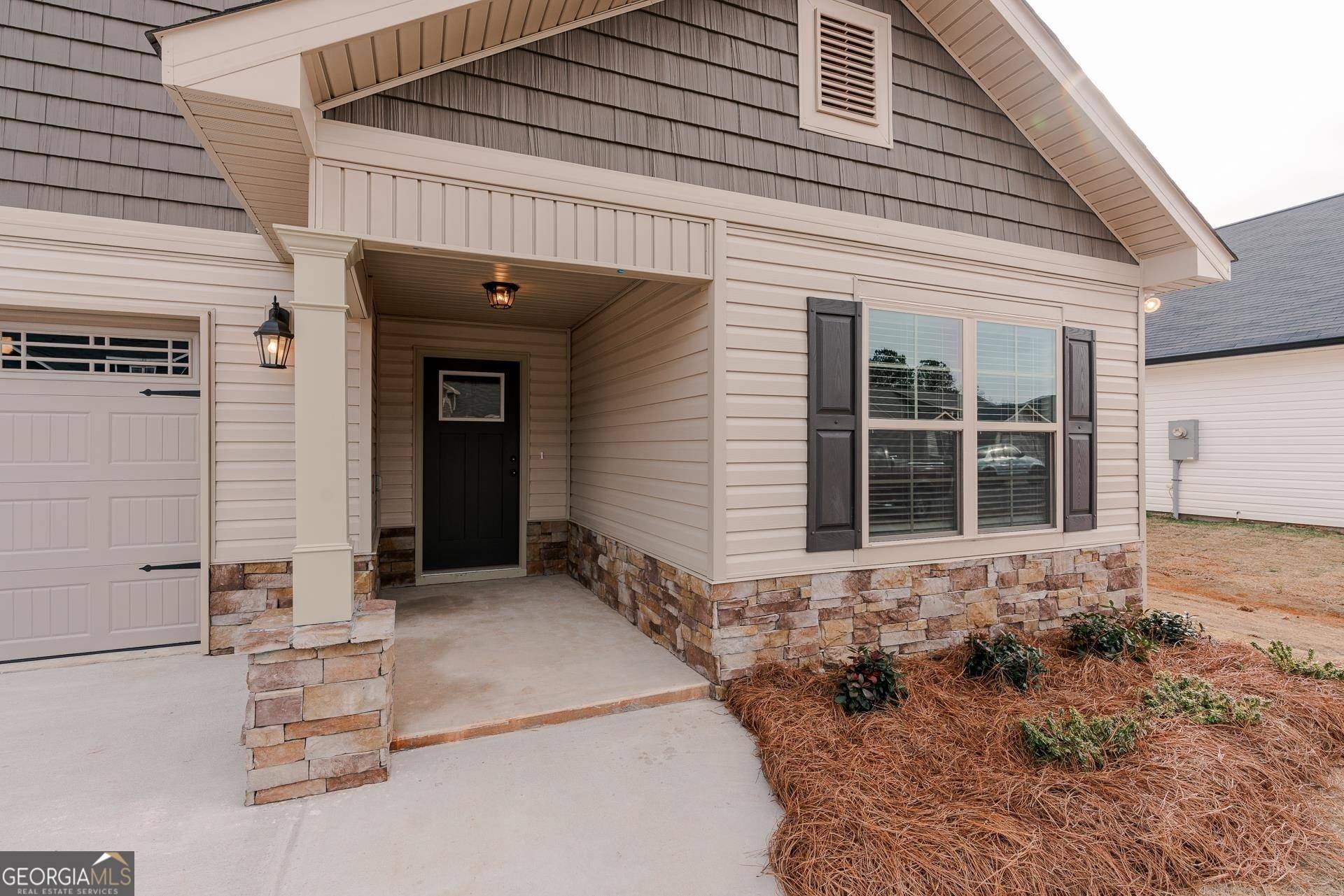 Byron, GA 31008,128 Red Tail CIR #LOT 146