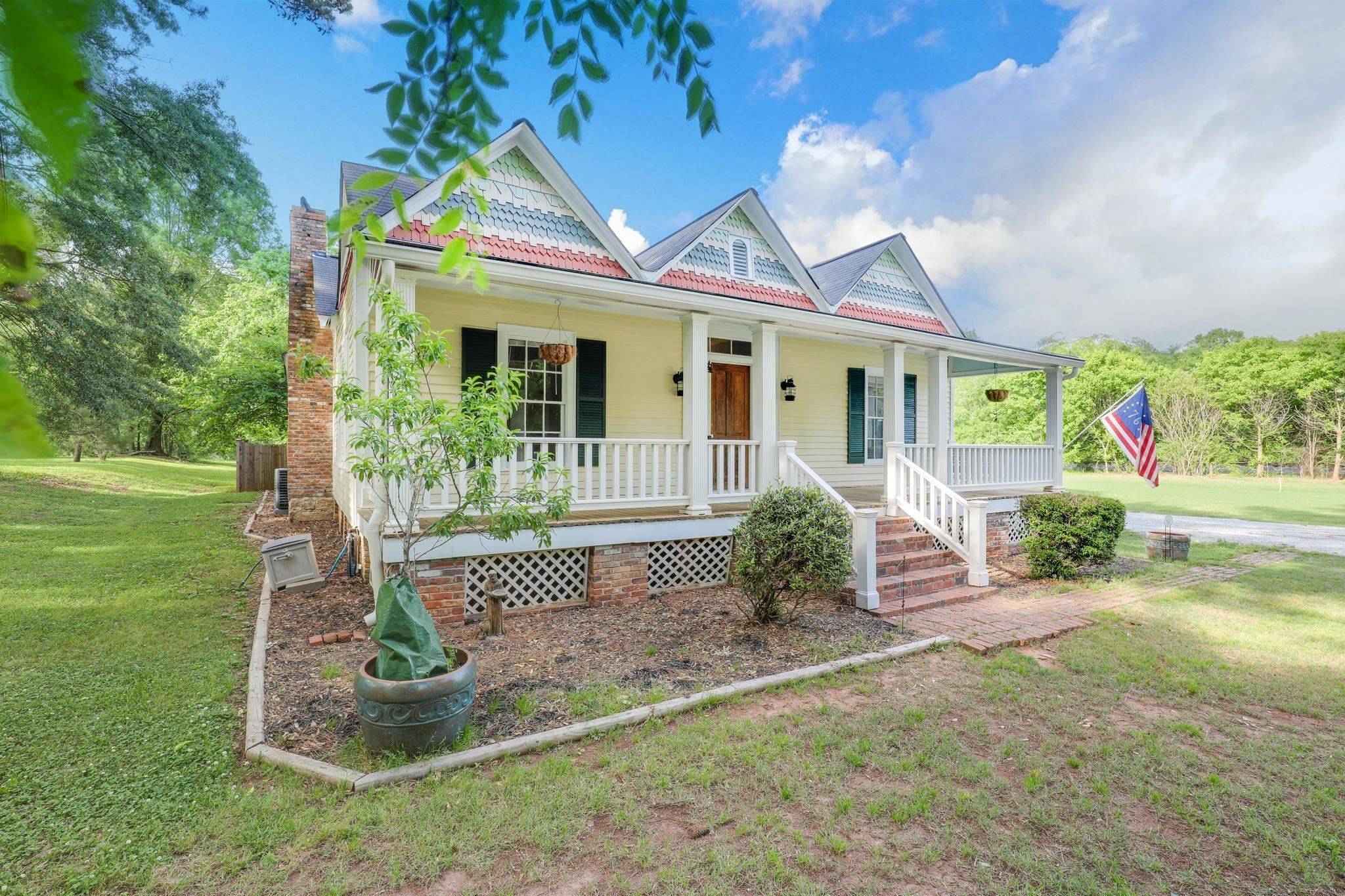 Senoia, GA 30276,354 Seavy ST